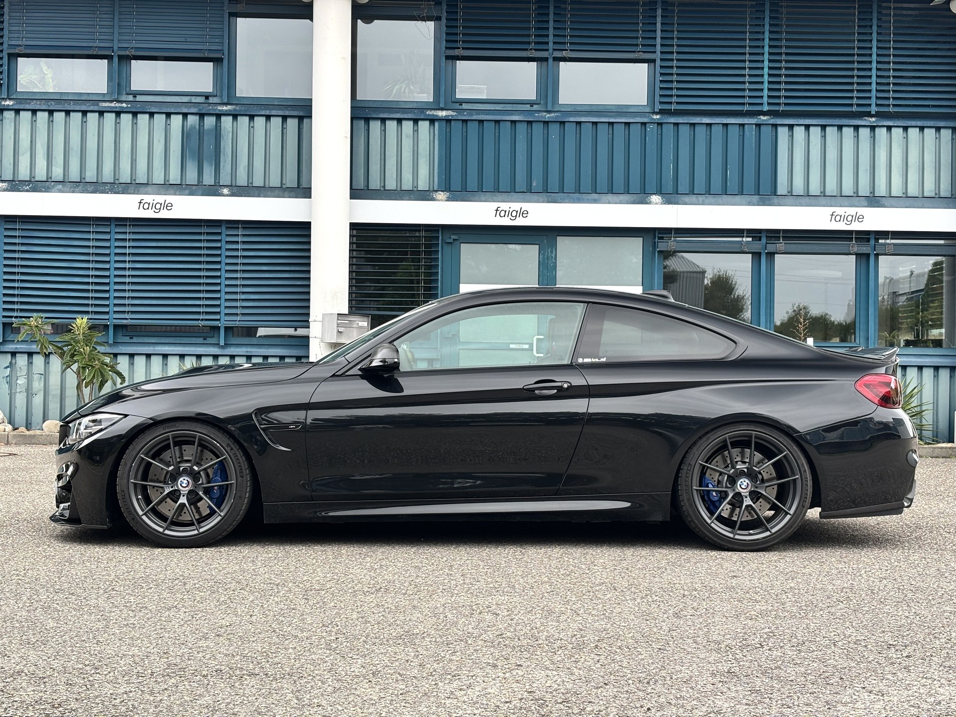 BMW M4 Coupé CS DKG-image-4