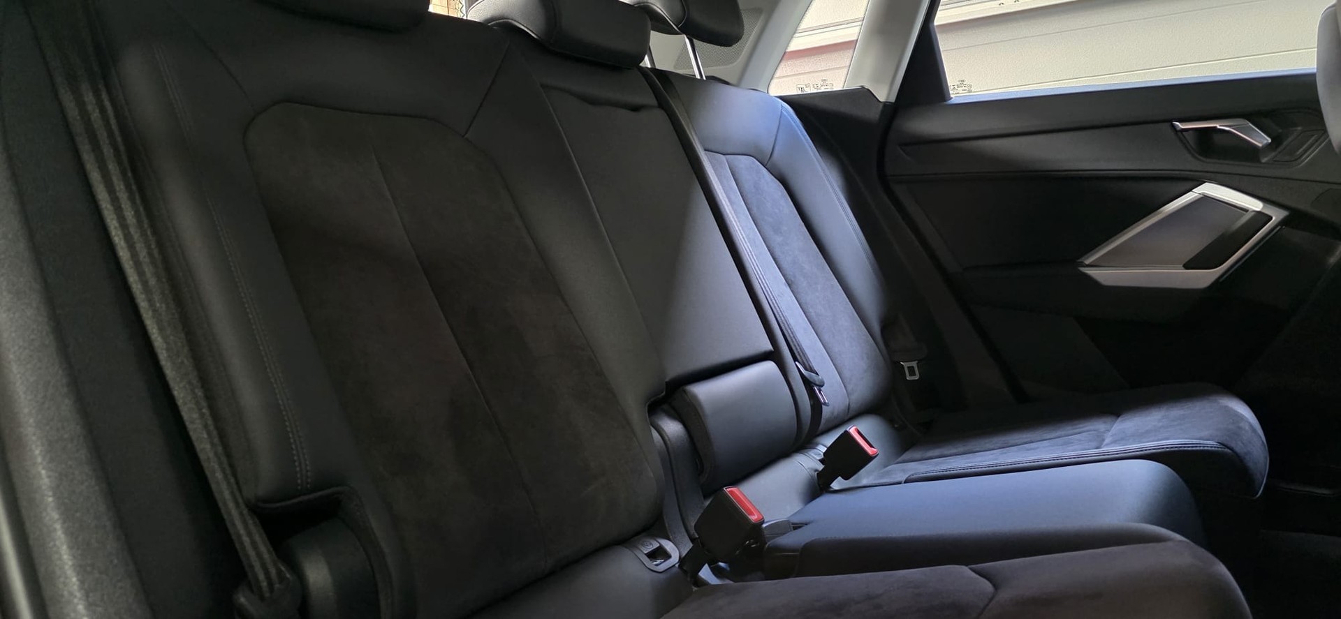 AUDI Q3 35 TFSI S-tronic *CH-Fahrzeug*-image-25