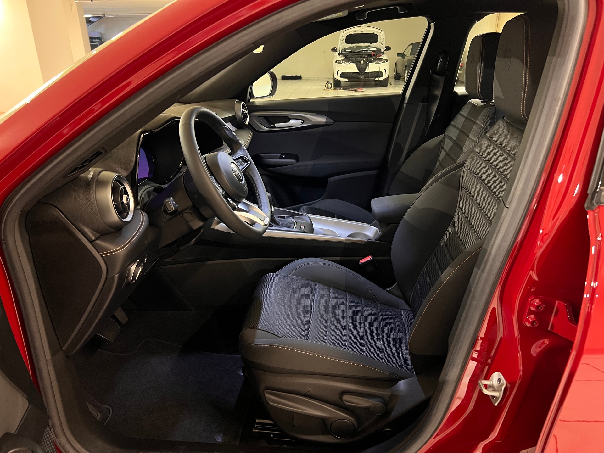 ALFA ROMEO Tonale 1.5 48V Hybrid Sprint Pack Sky-image-8
