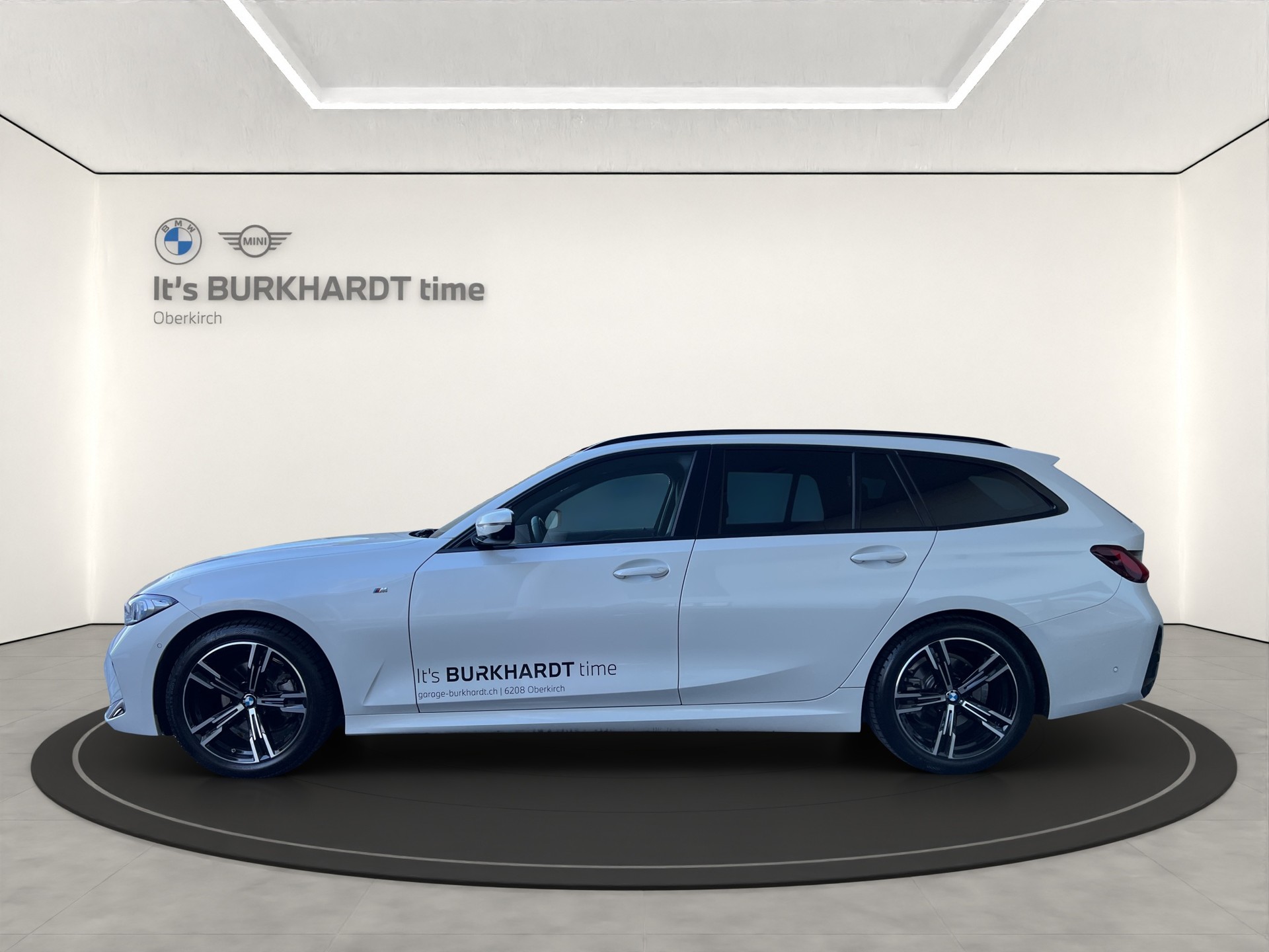 BMW 320d xDr 48V Tour M Sport-image-1