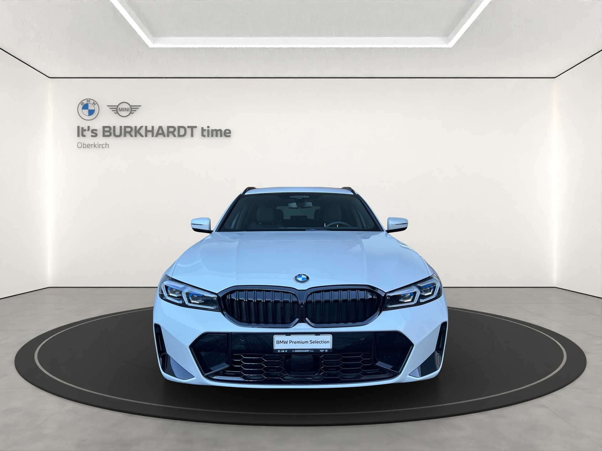 BMW 320d xDr 48V Tour M Sport-image-8