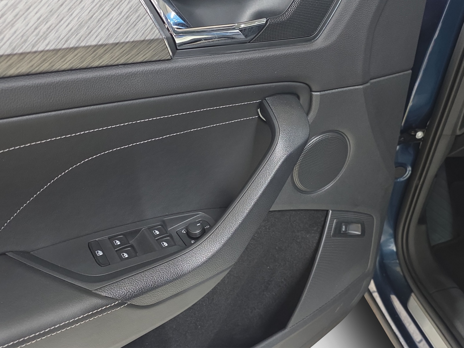SKODA Kodiaq 2.0 TSI 4x4 Style-image-15