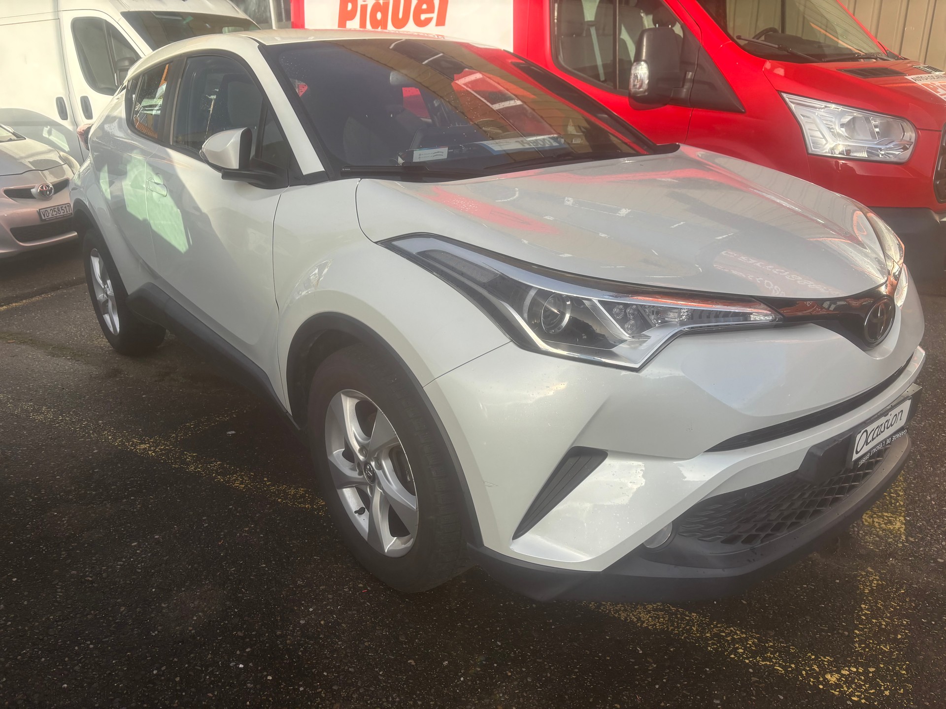 TOYOTA C-HR 1.2 Turbo Trend 4WD Multidrive S-image-5
