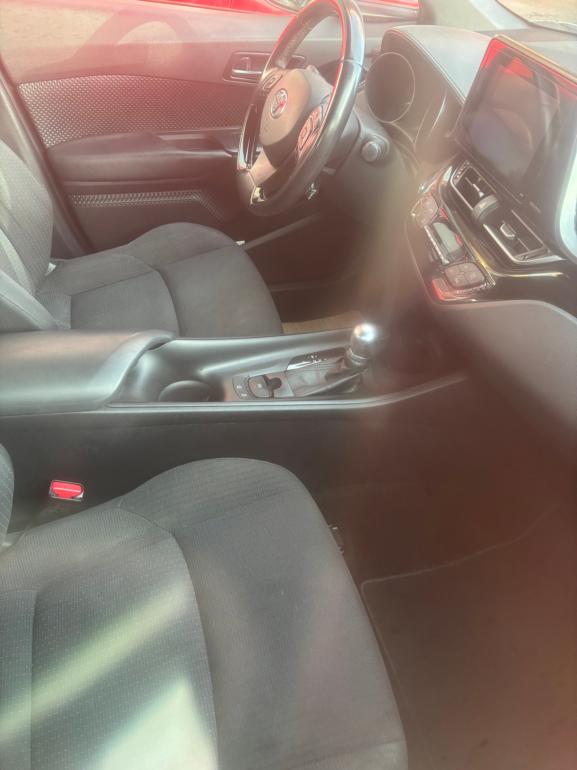 TOYOTA C-HR 1.2 Turbo Trend 4WD Multidrive S-image-2