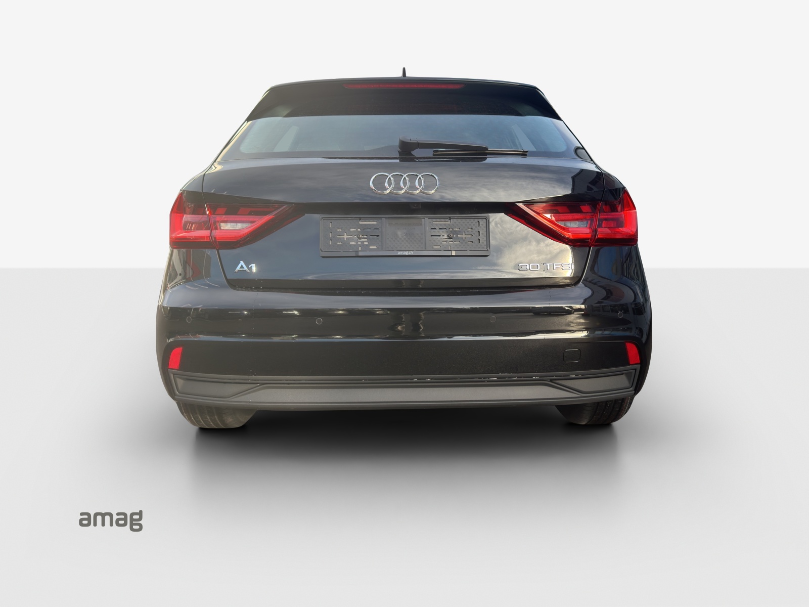 AUDI A1 Sportback 30 TFSI Attraction S-tronic-image-3