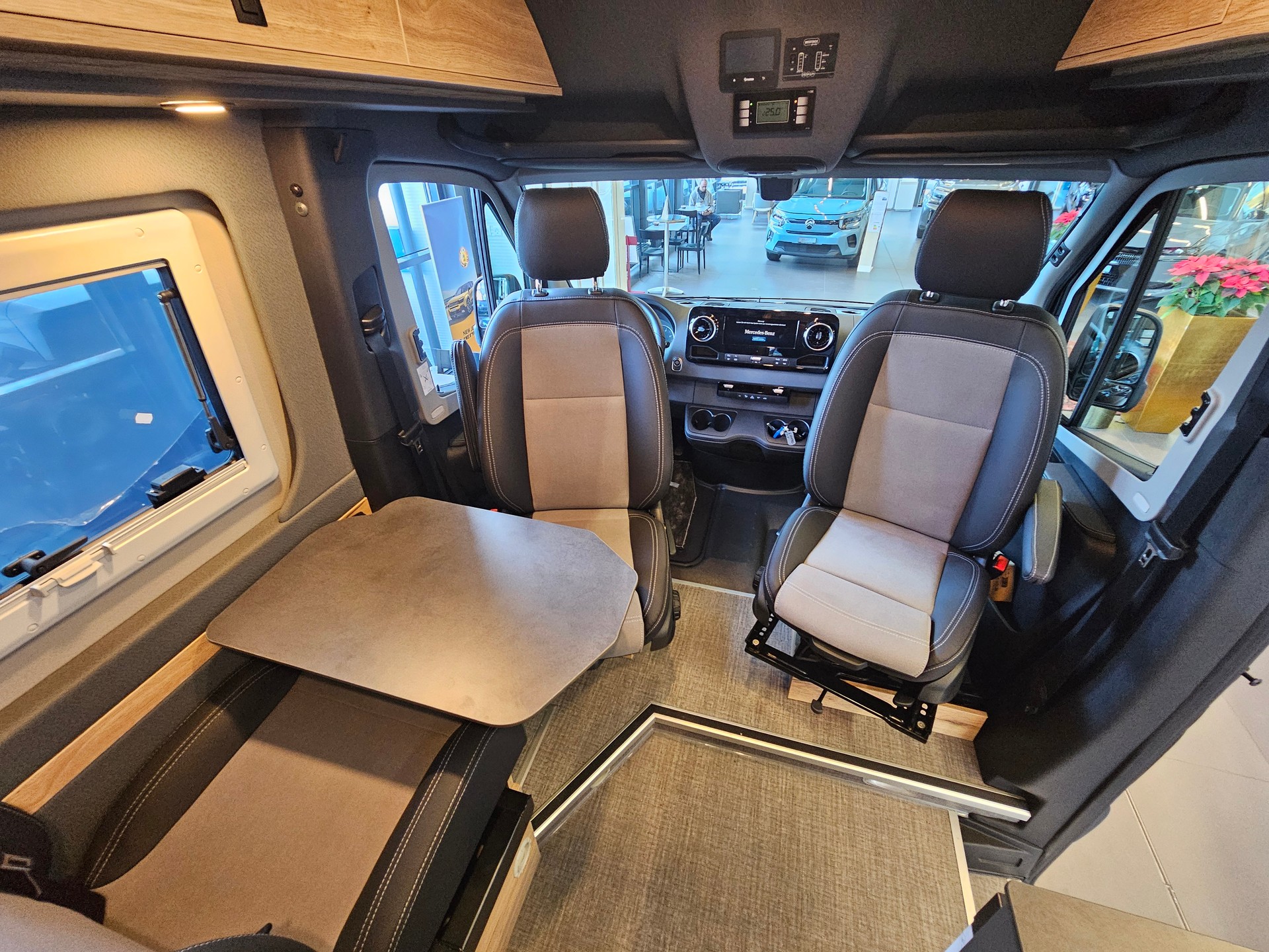 PÖSSL RoadstAr X - Sprinter 4x4-image-6