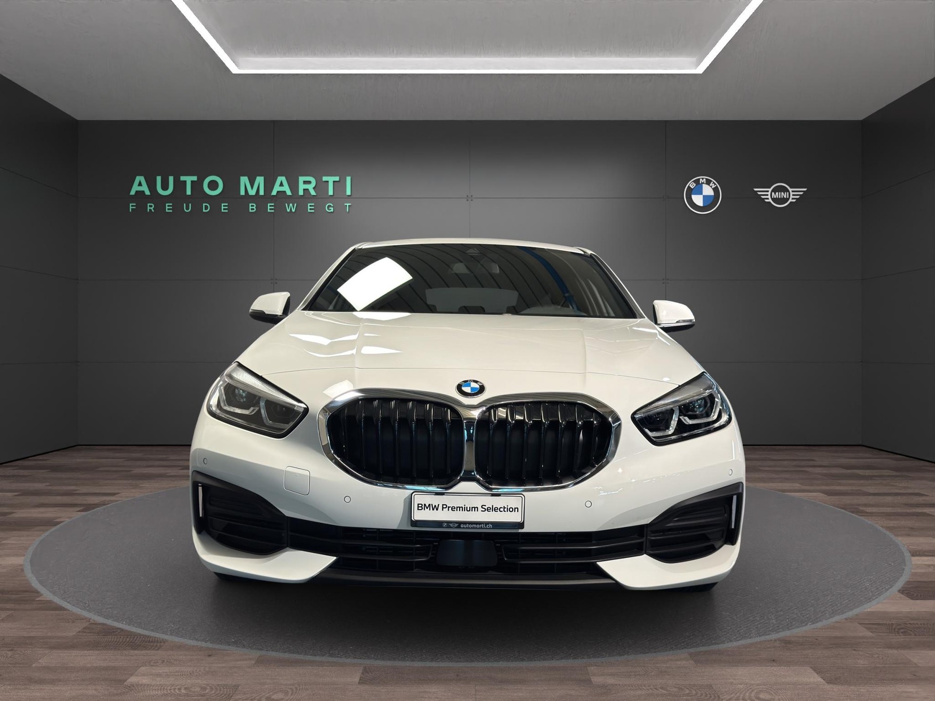 BMW 116d-image-4