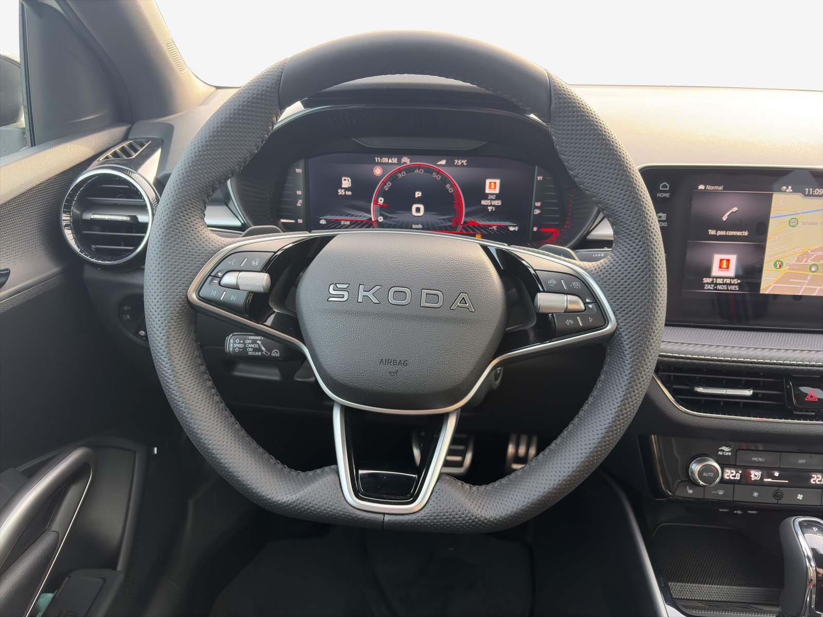 SKODA Fabia 1.5 TSI 130 DSG-image-9