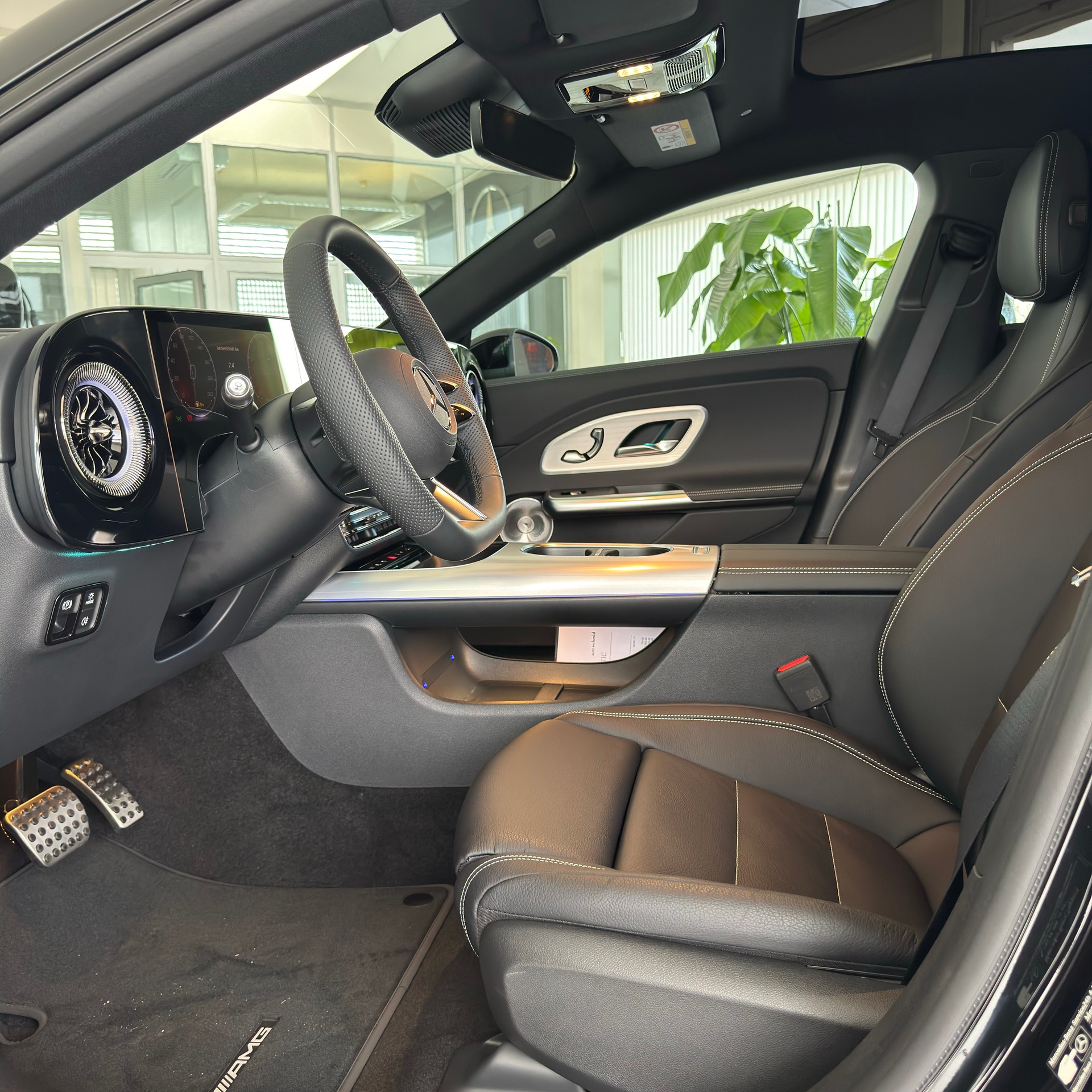 MERCEDES-BENZ CLA 220 4Matic-image-6