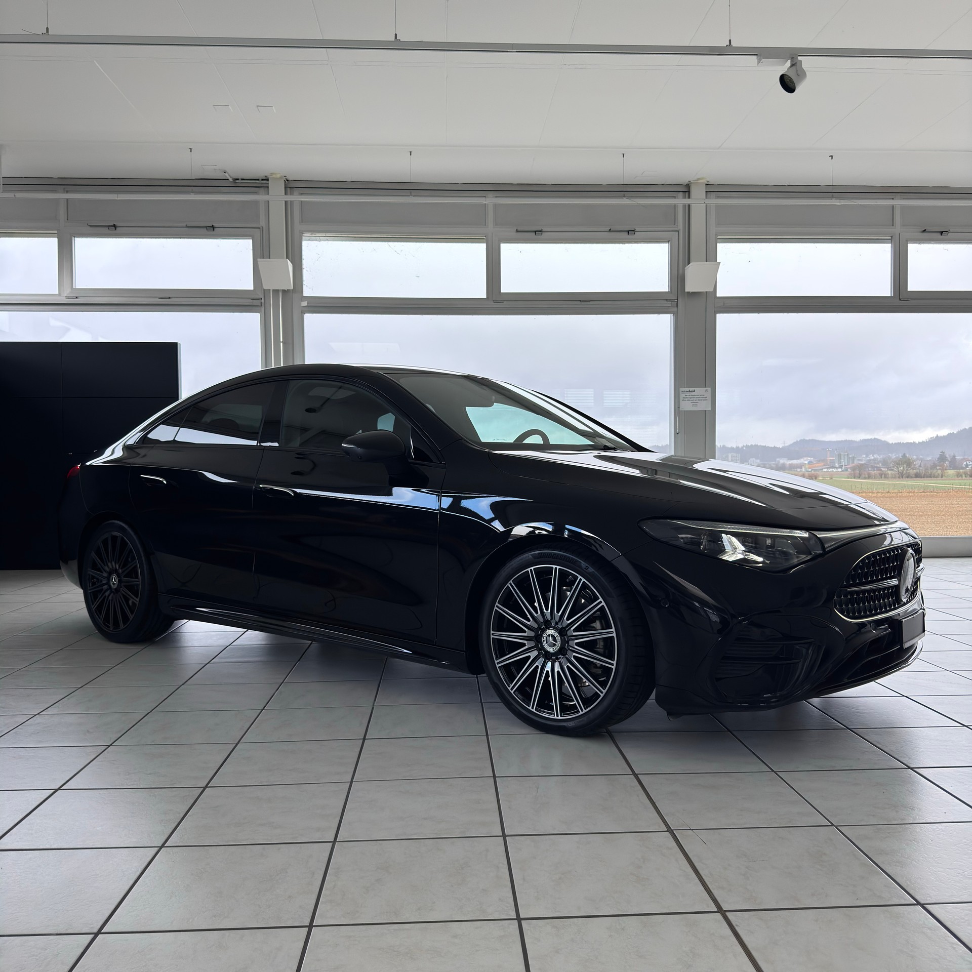 MERCEDES-BENZ CLA 220 4Matic-image-0