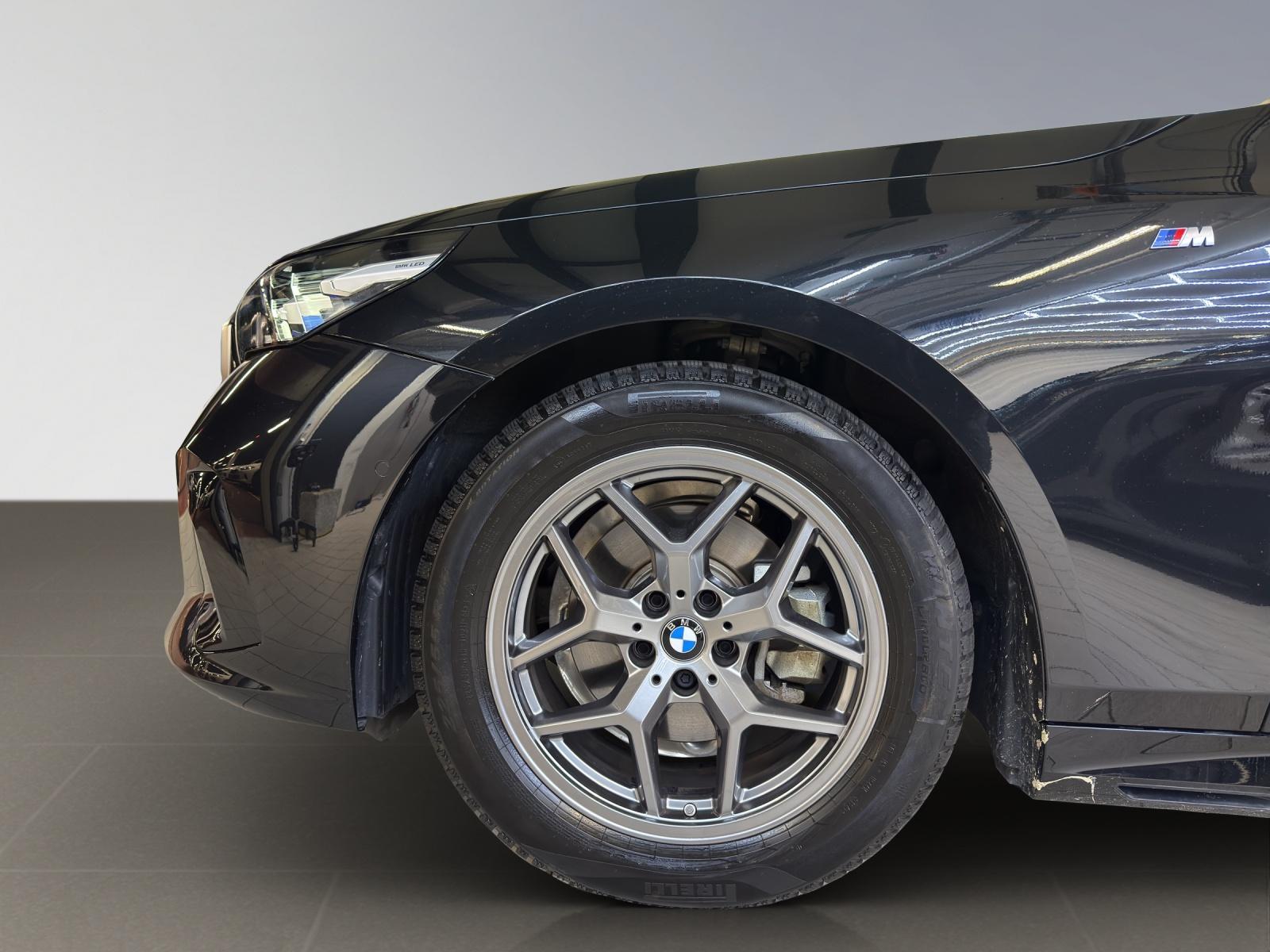 BMW 520d xDrive Touring M-SportPaket-image-18