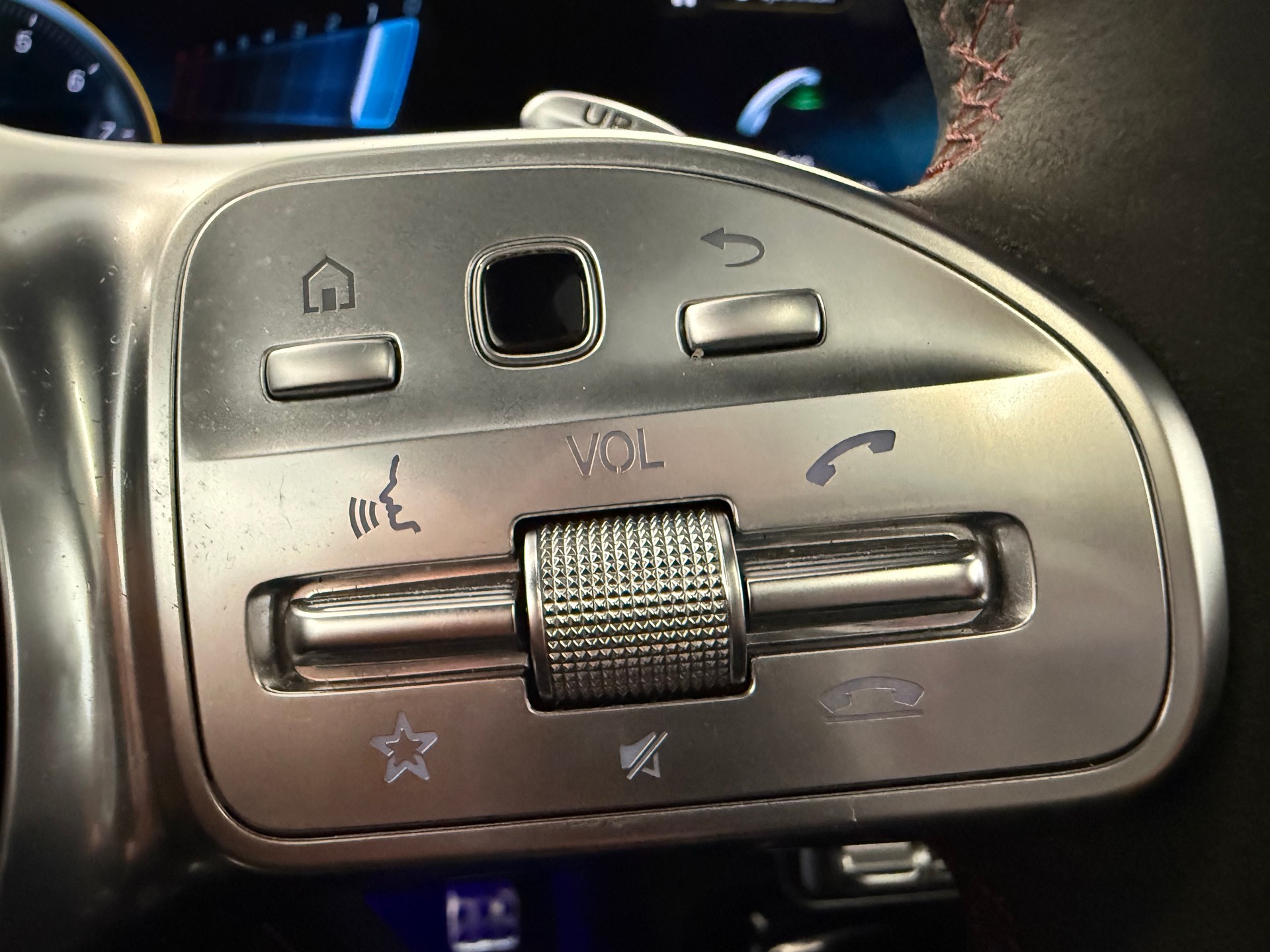 MERCEDES-BENZ CLA 45 S AMG 4Matic+ 8G-DCT-image-18