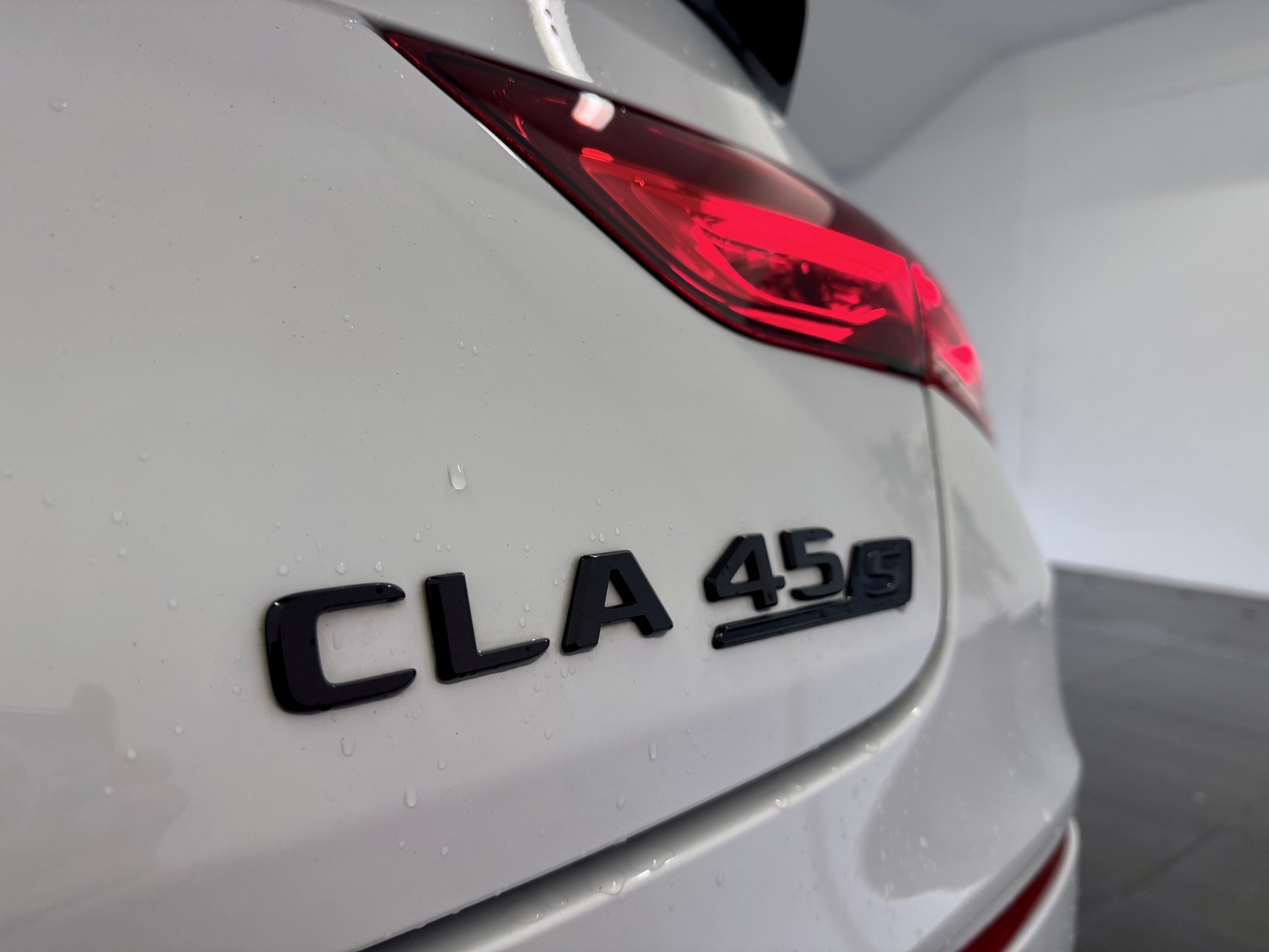 MERCEDES-BENZ CLA 45 S AMG 4Matic+ 8G-DCT-image-30