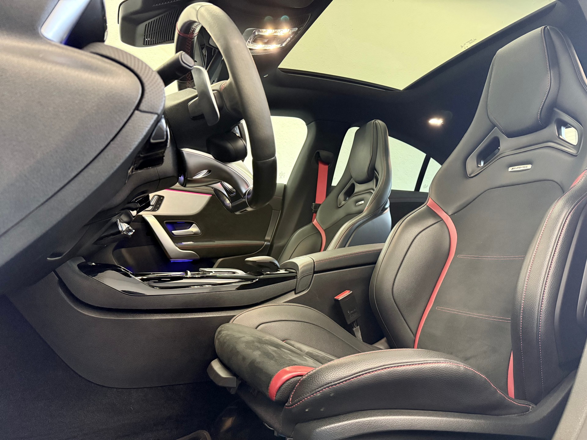 MERCEDES-BENZ CLA 45 S AMG 4Matic+ 8G-DCT-image-11