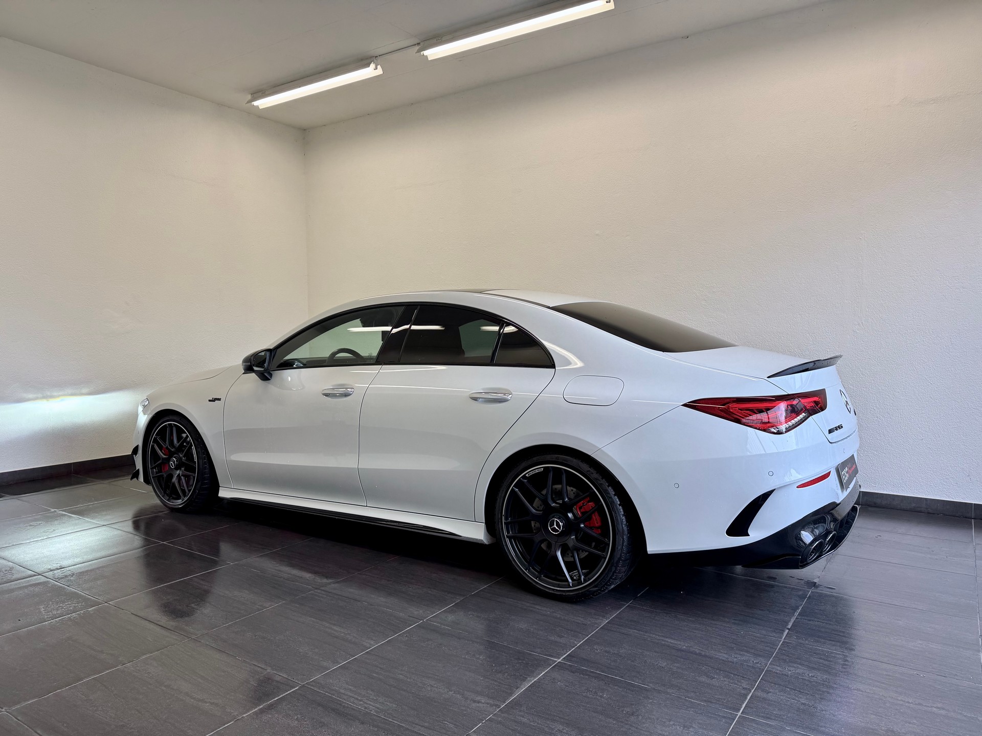 MERCEDES-BENZ CLA 45 S AMG 4Matic+ 8G-DCT-image-6