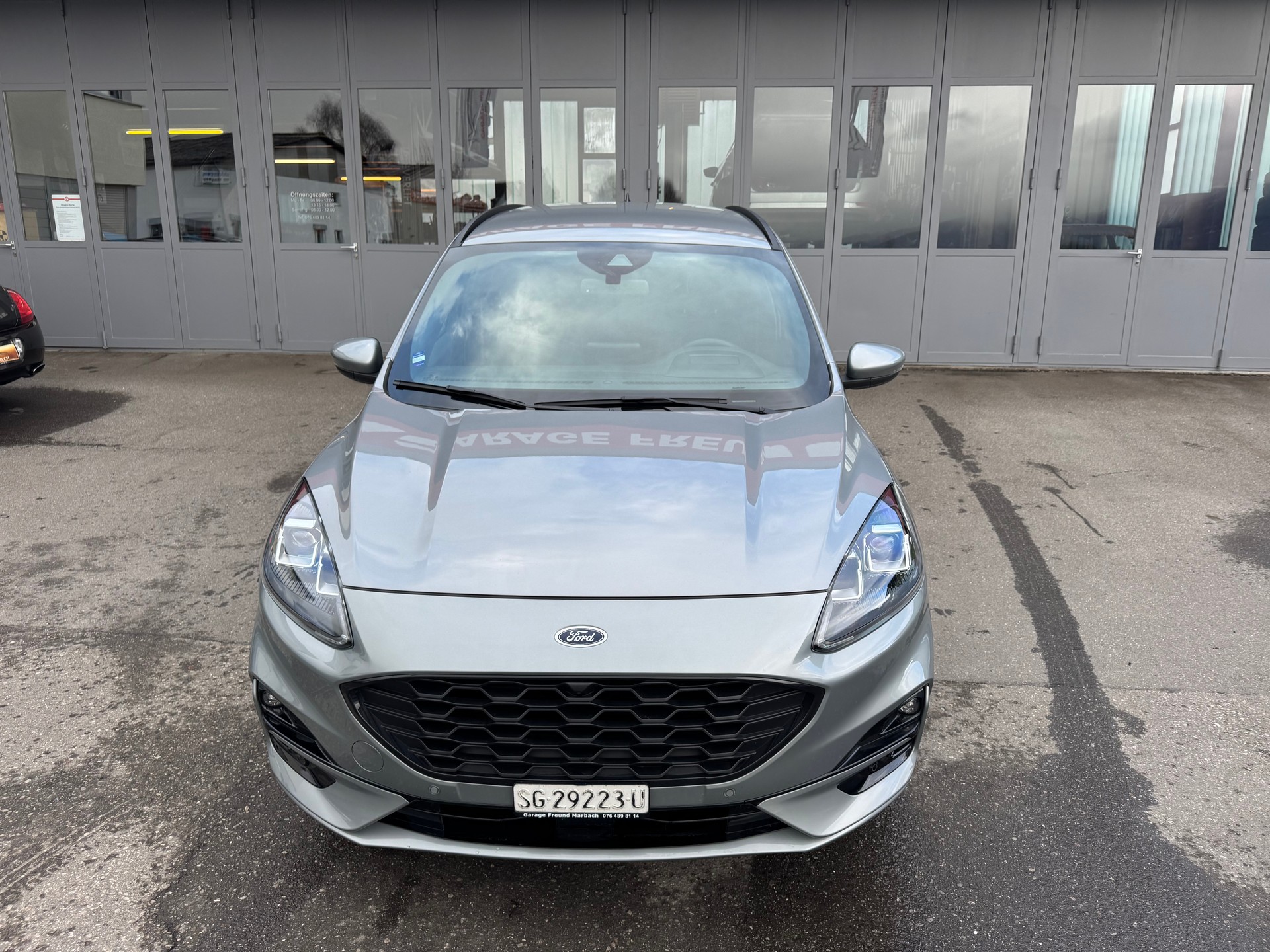 FORD Kuga 2.5 FHEV ST-Line X 4WD-image-12