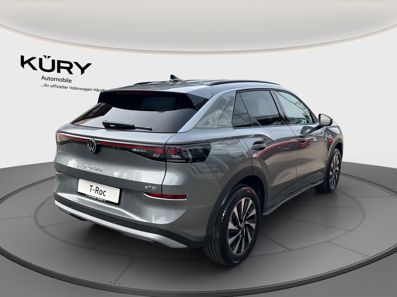 VW T-Roc 1.5 eTSI mHEV Life DSG-image-4