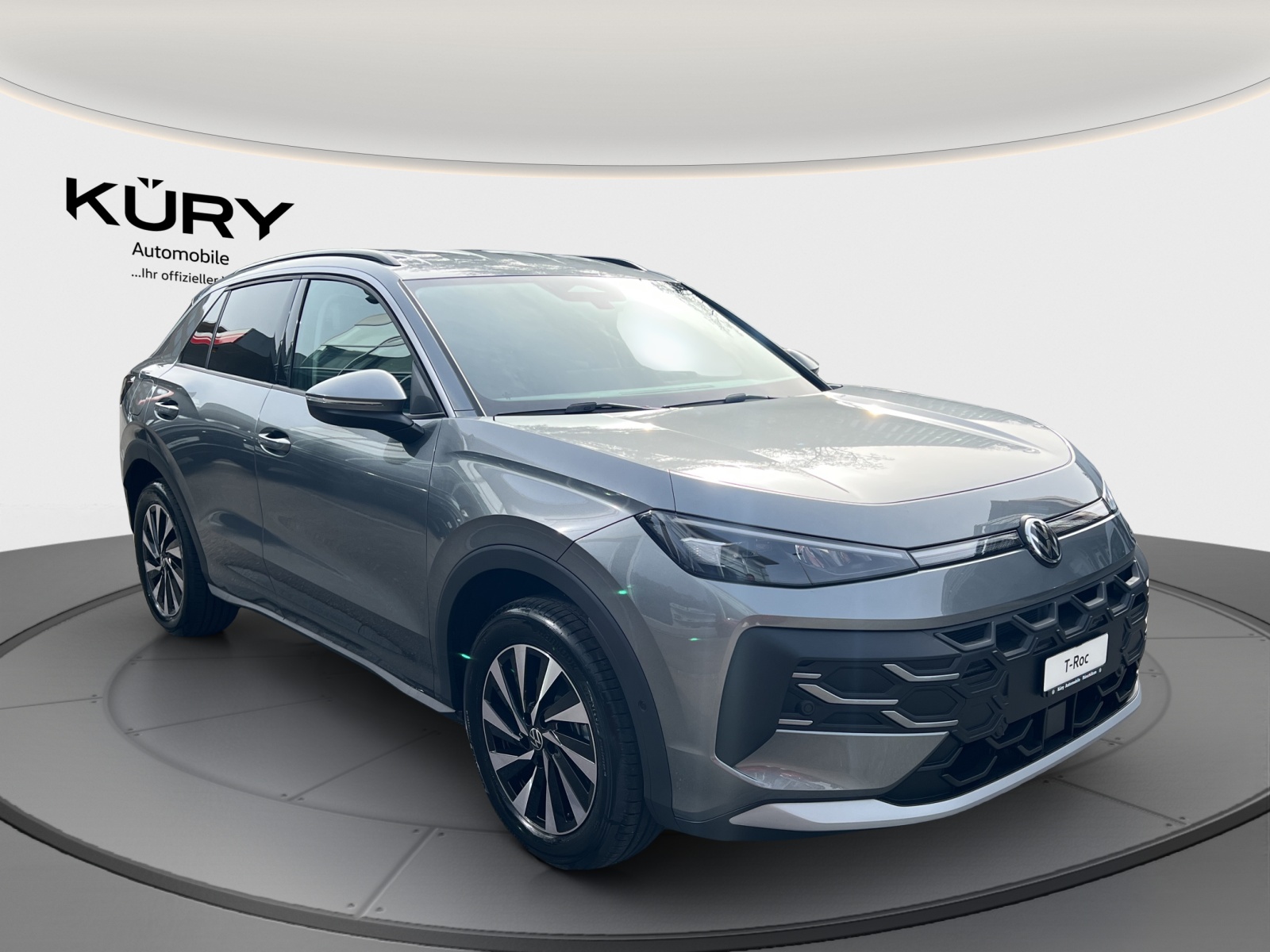 VW T-Roc 1.5 eTSI mHEV Life DSG-image-2
