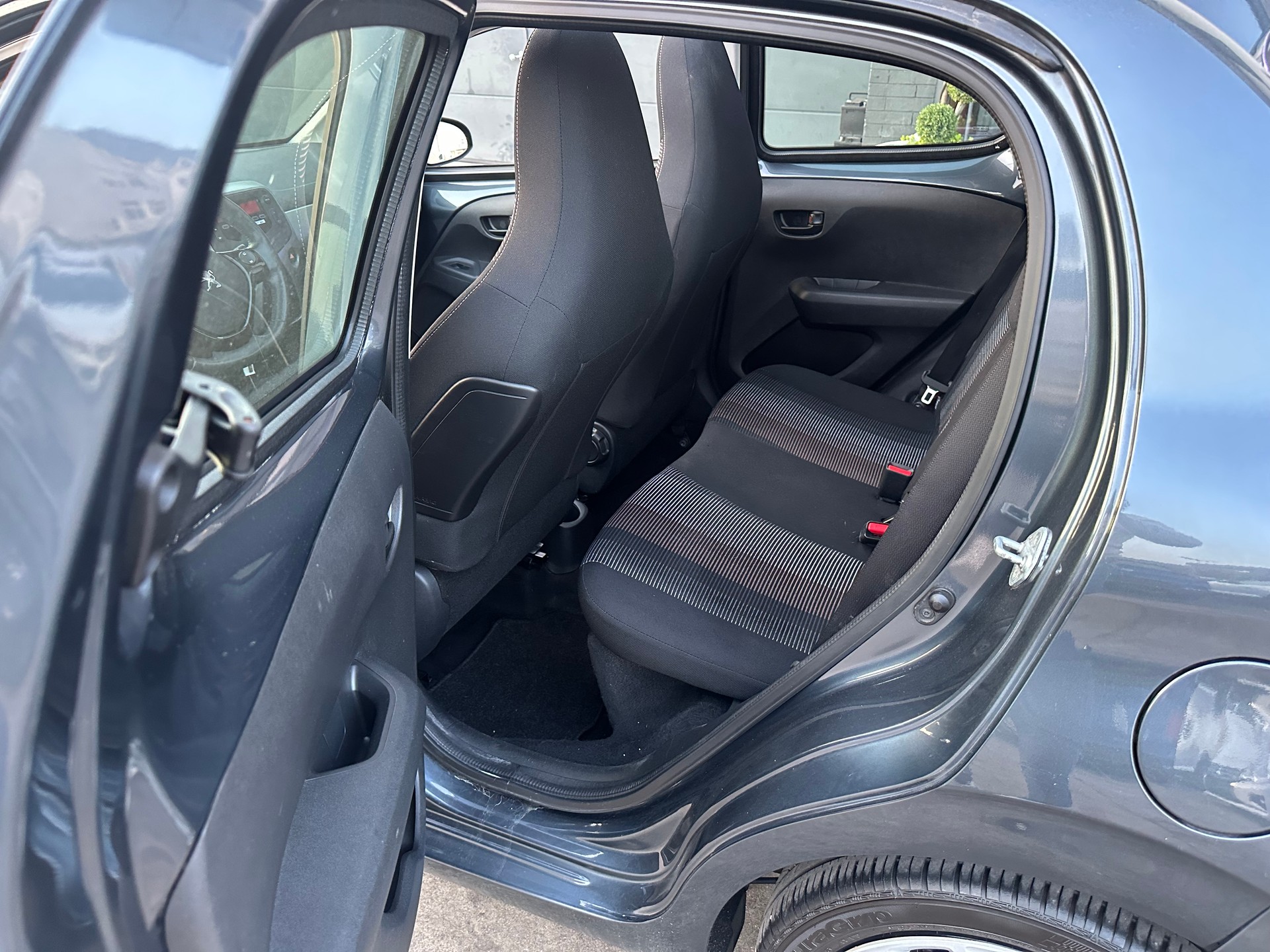 PEUGEOT 108 1.0 VTi Active Top ETG-image-12