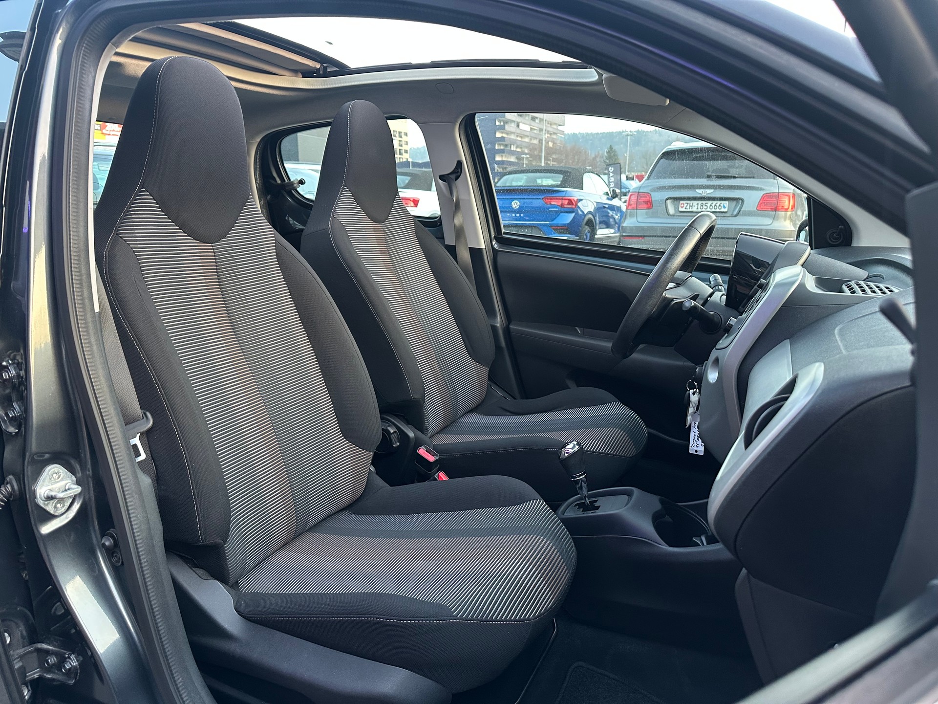 PEUGEOT 108 1.0 VTi Active Top ETG-image-16