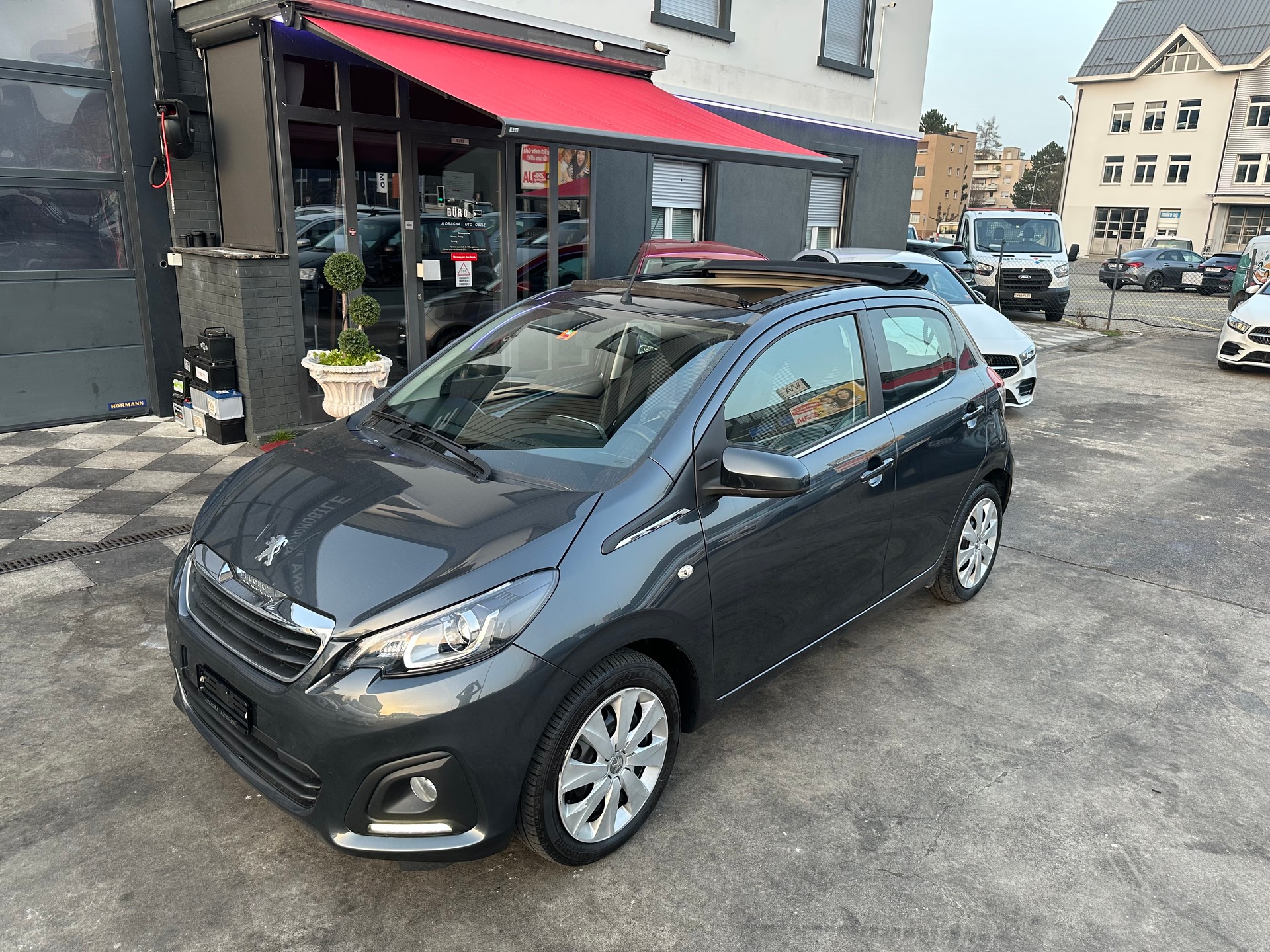 PEUGEOT 108 1.0 VTi Active Top ETG-image-2
