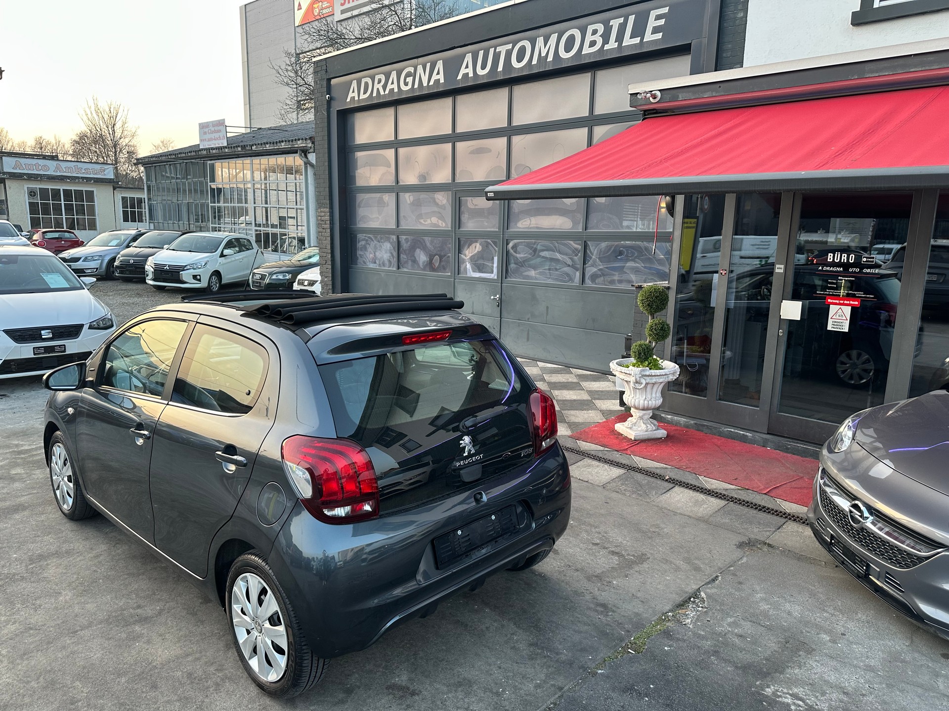PEUGEOT 108 1.0 VTi Active Top ETG-image-4