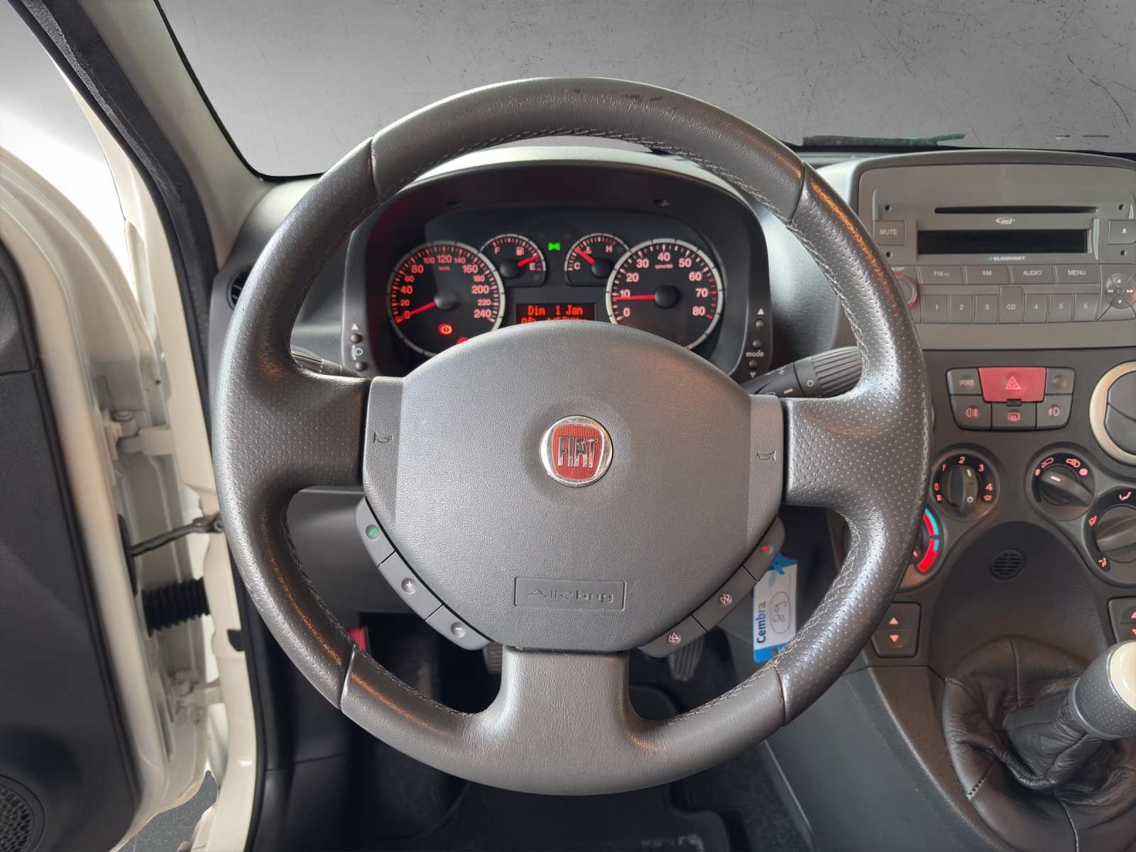 FIAT Panda 1.4 100HP-image-5