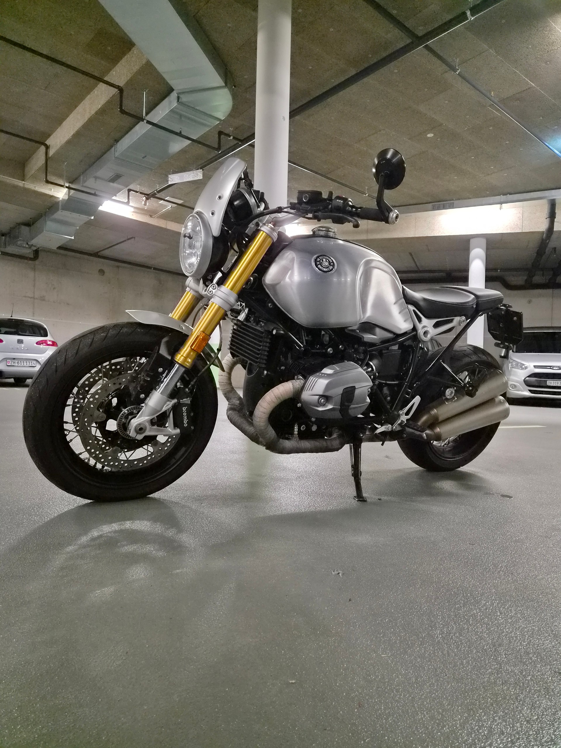 BMW R nineT Pure ABS-image-6