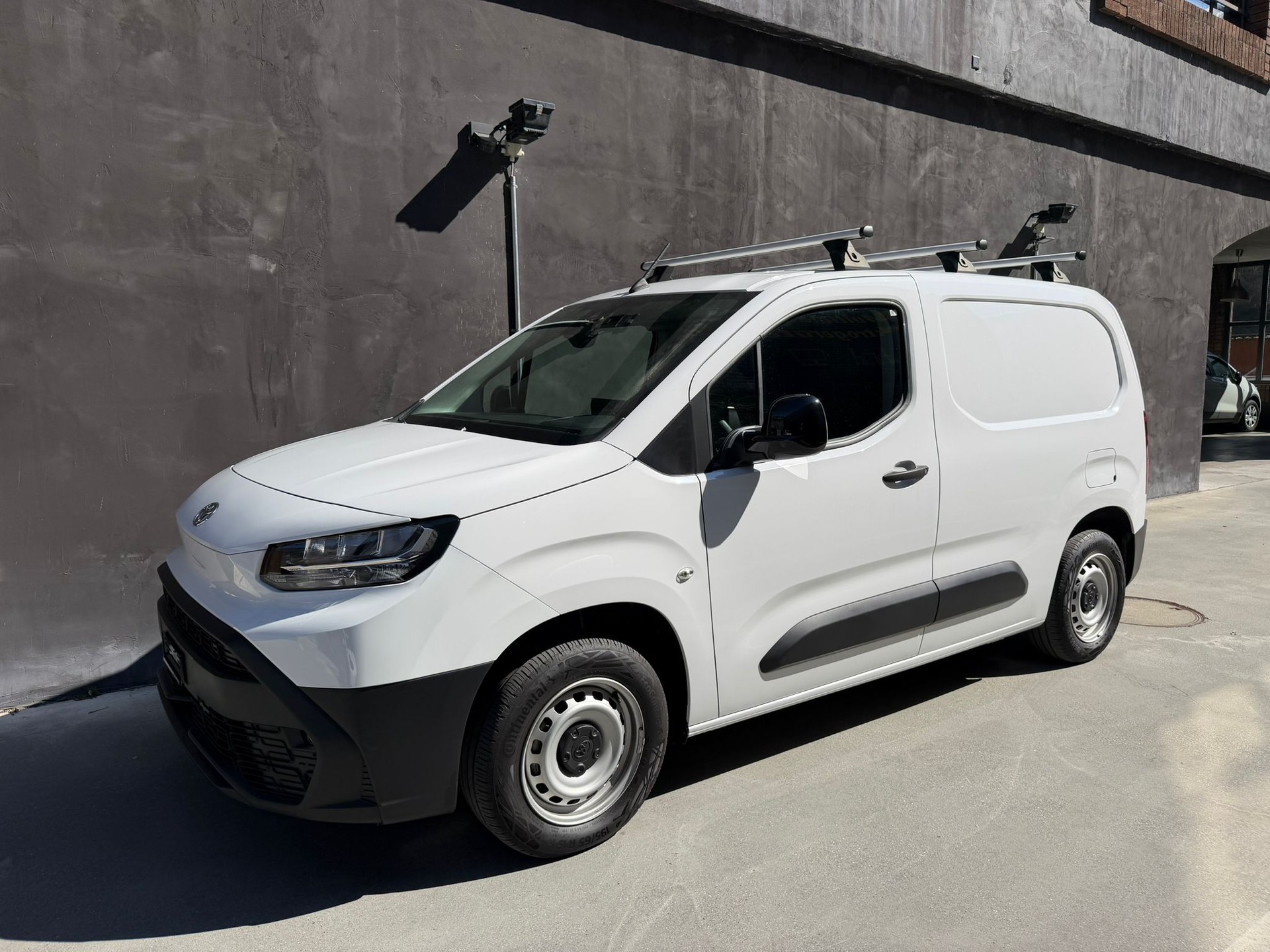 TOYOTA Proace City Meister - L1 1,5-D-image-2