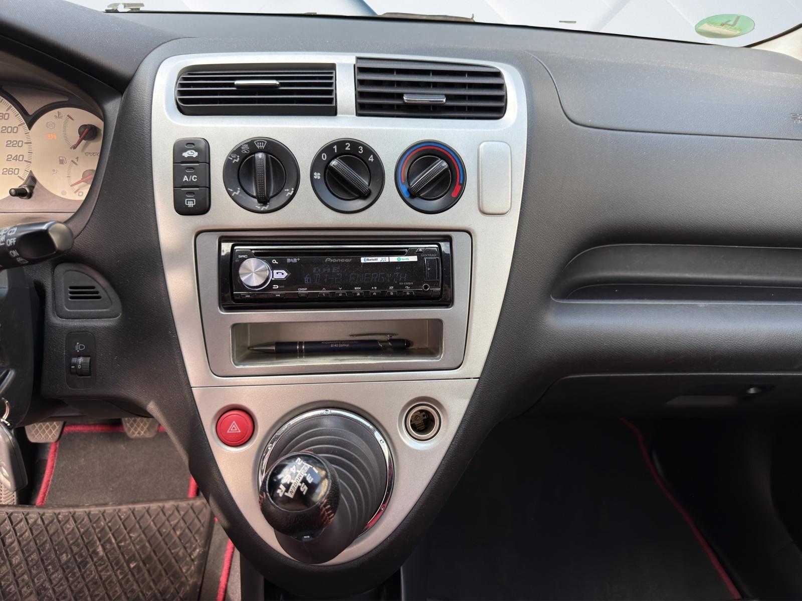 HONDA Civic 2.0i Type R-image-11