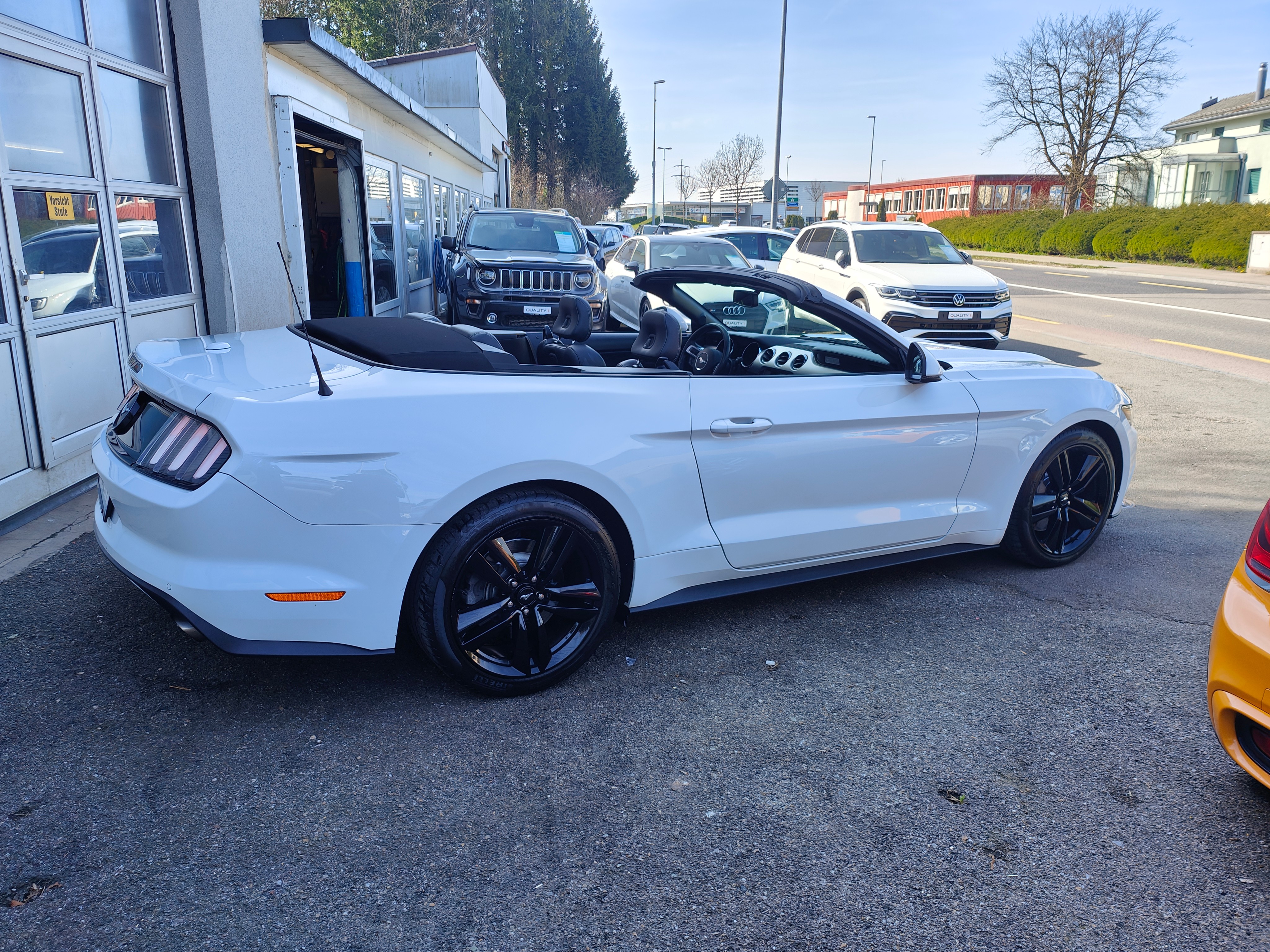 FORD Mustang Convertible 2.3 – Ansicht 7