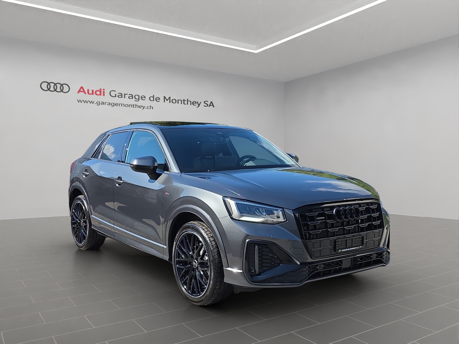 AUDI Q2 40 TFSI S line Attraction quattro S-tronic-image-2