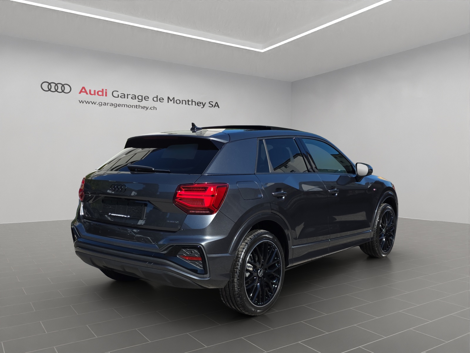 AUDI Q2 40 TFSI S line Attraction quattro S-tronic-image-3