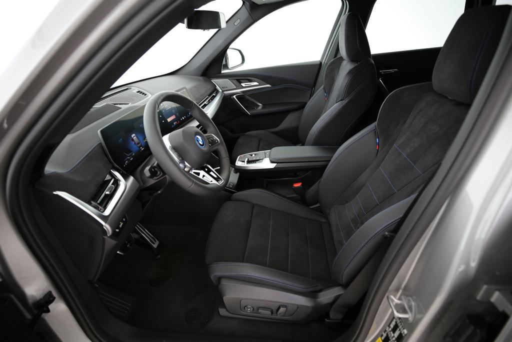 BMW X1 25e xDrive-image-3