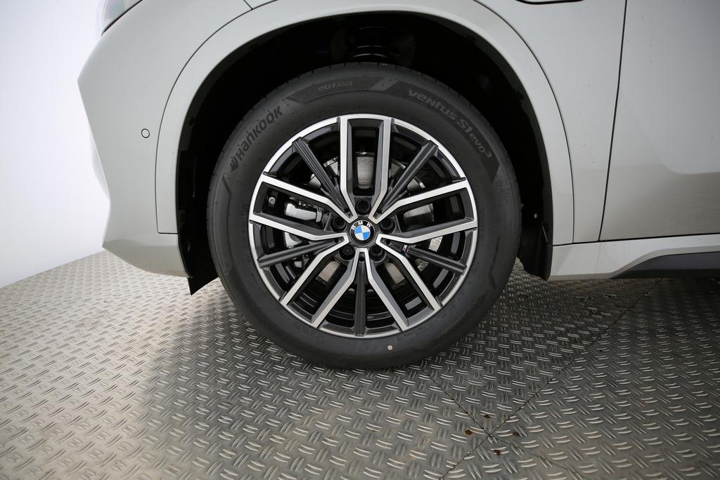 BMW X1 25e xDrive-image-2