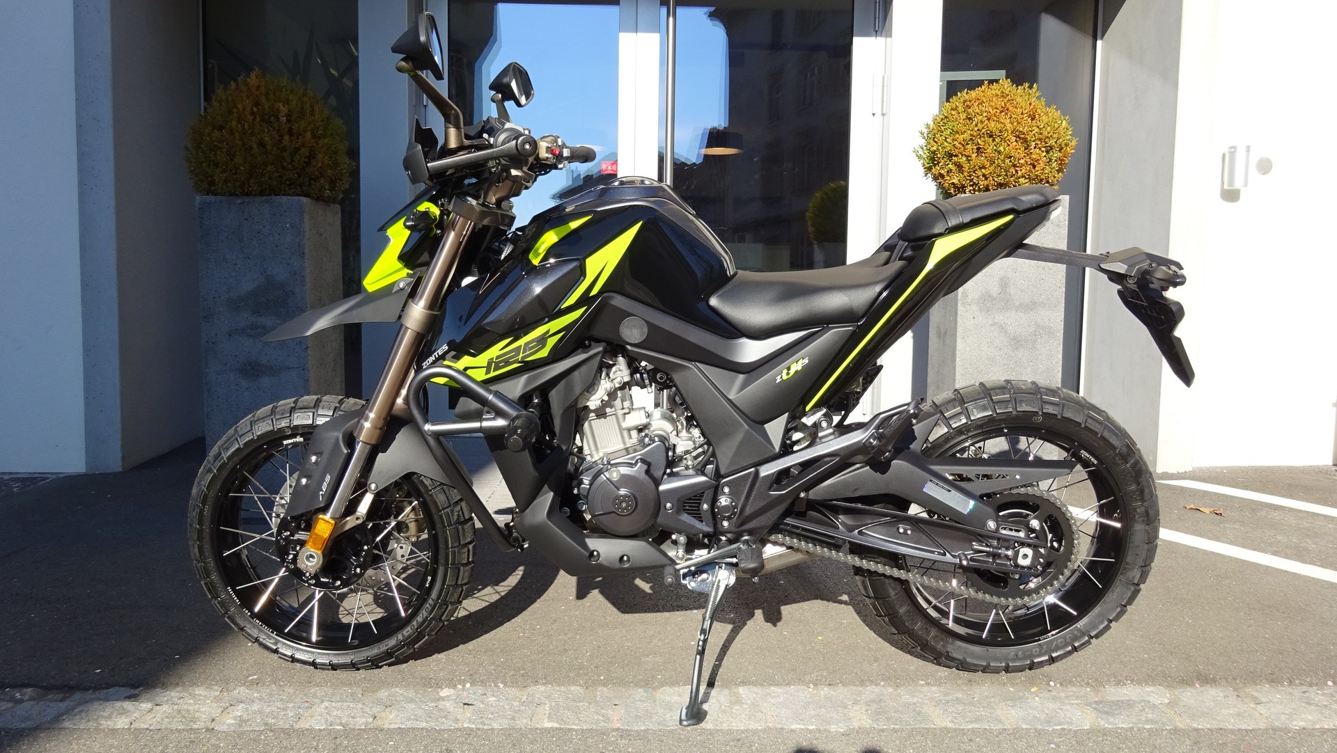 ZONTES ZT 125 U1-showroom-element-1
