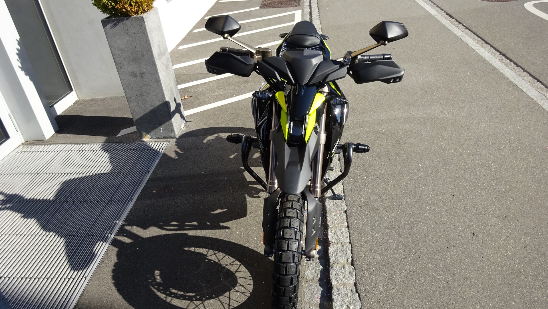 ZONTES ZT 125 U1-showroom-element-3