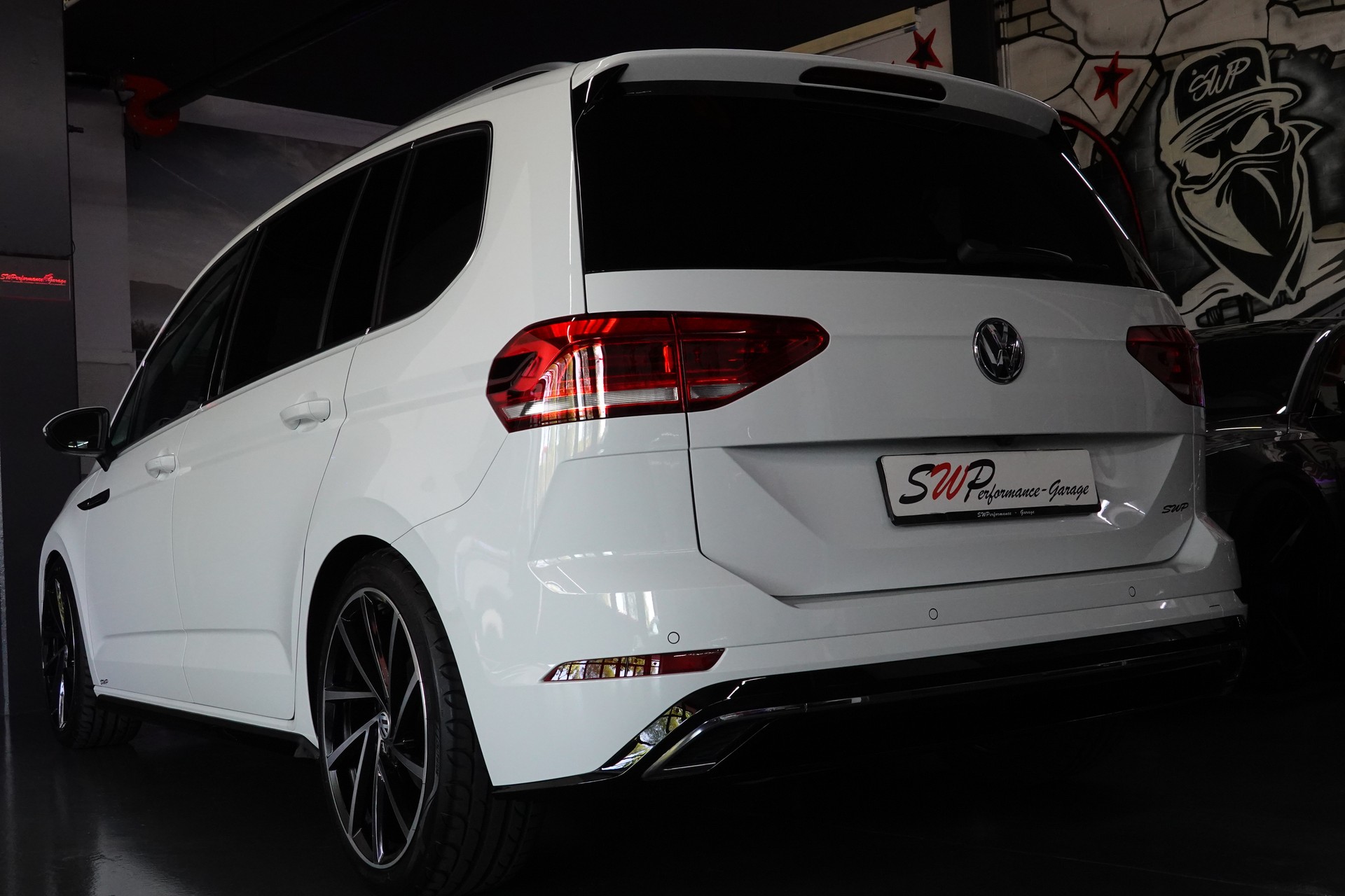 VW TOURAN 1.5 TSI EVO HIGHLINE DSG R-LINE 7-PLÄTZER-image-13