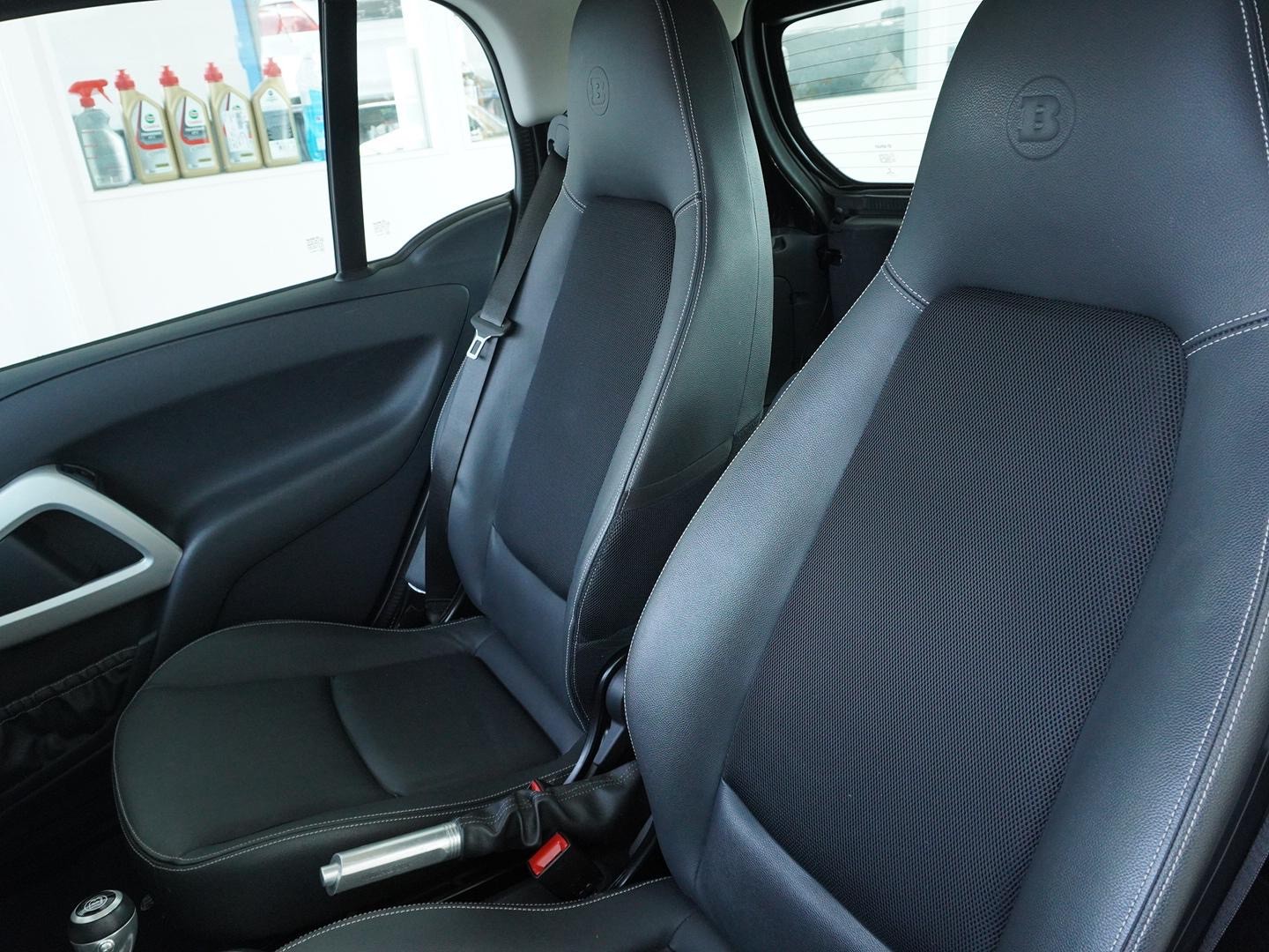 SMART fortwo Brabus Xclusive softouch-image-3