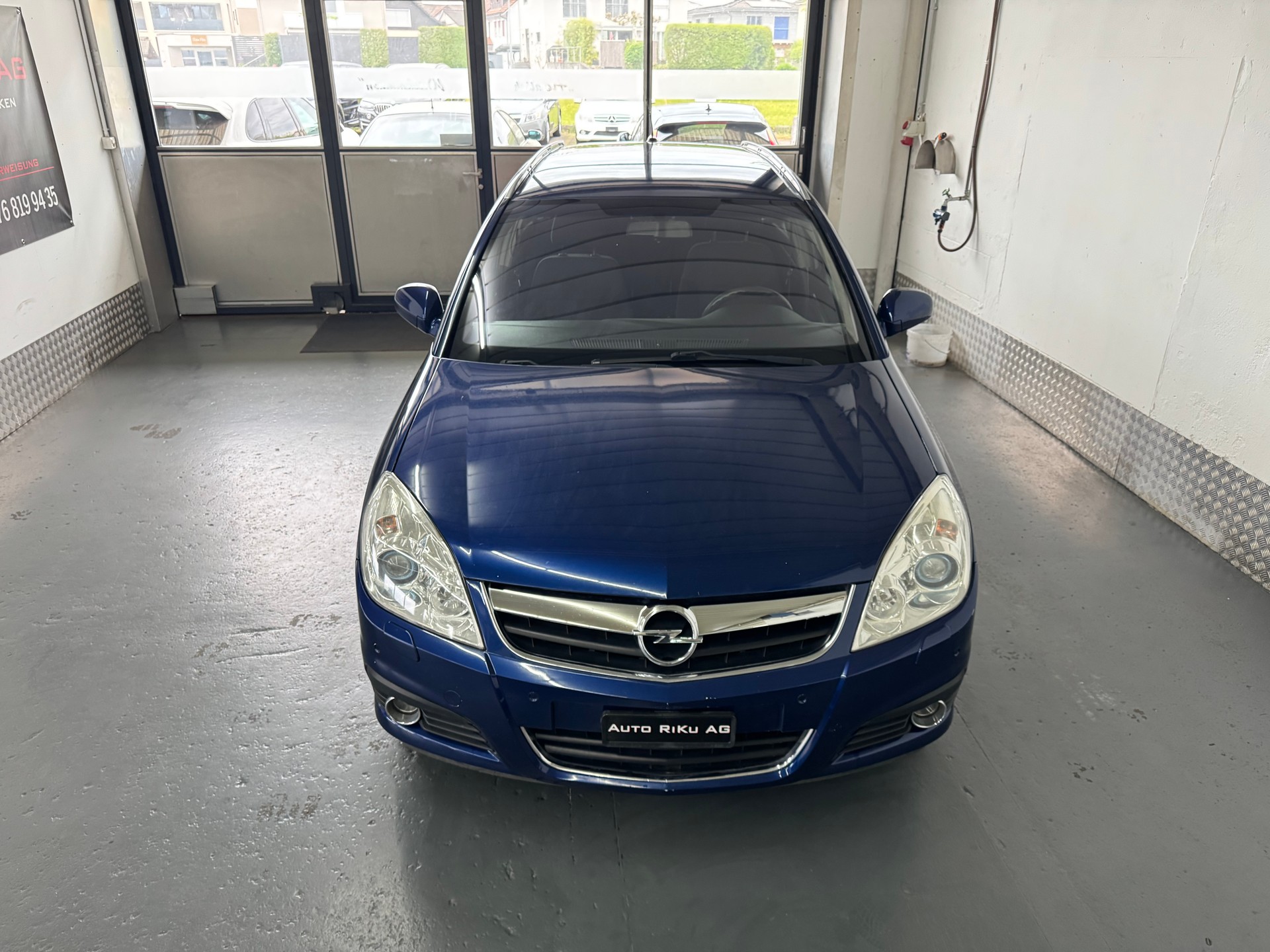 OPEL Signum 2.2 Diamond Automatic-showroom-element-3