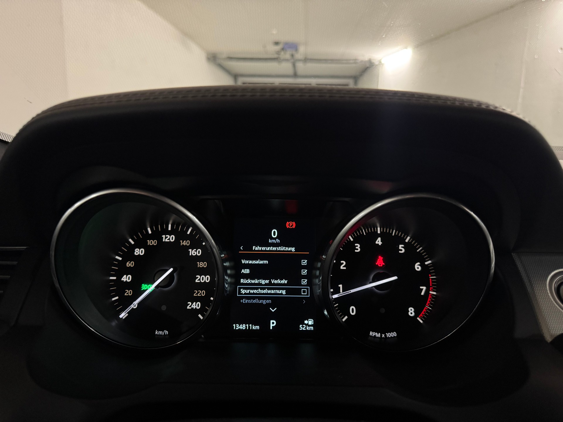 LAND ROVER Range Rover Evoque Convert. 2.0Si4 HSE Dynamic AT9-image-15