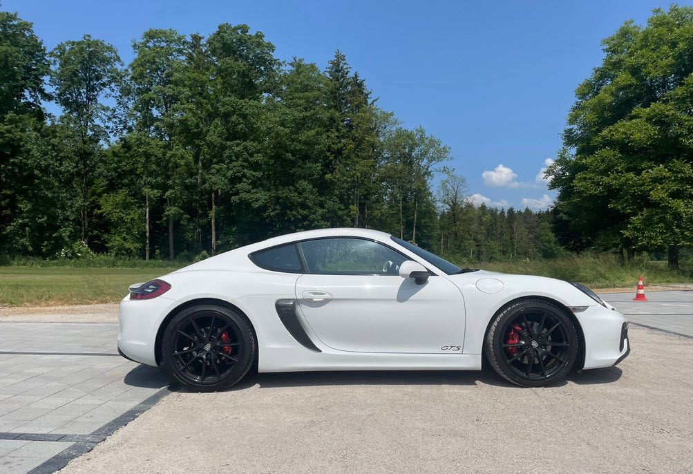 PORSCHE 718 Cayman GTS 2.5 PDK-image-10