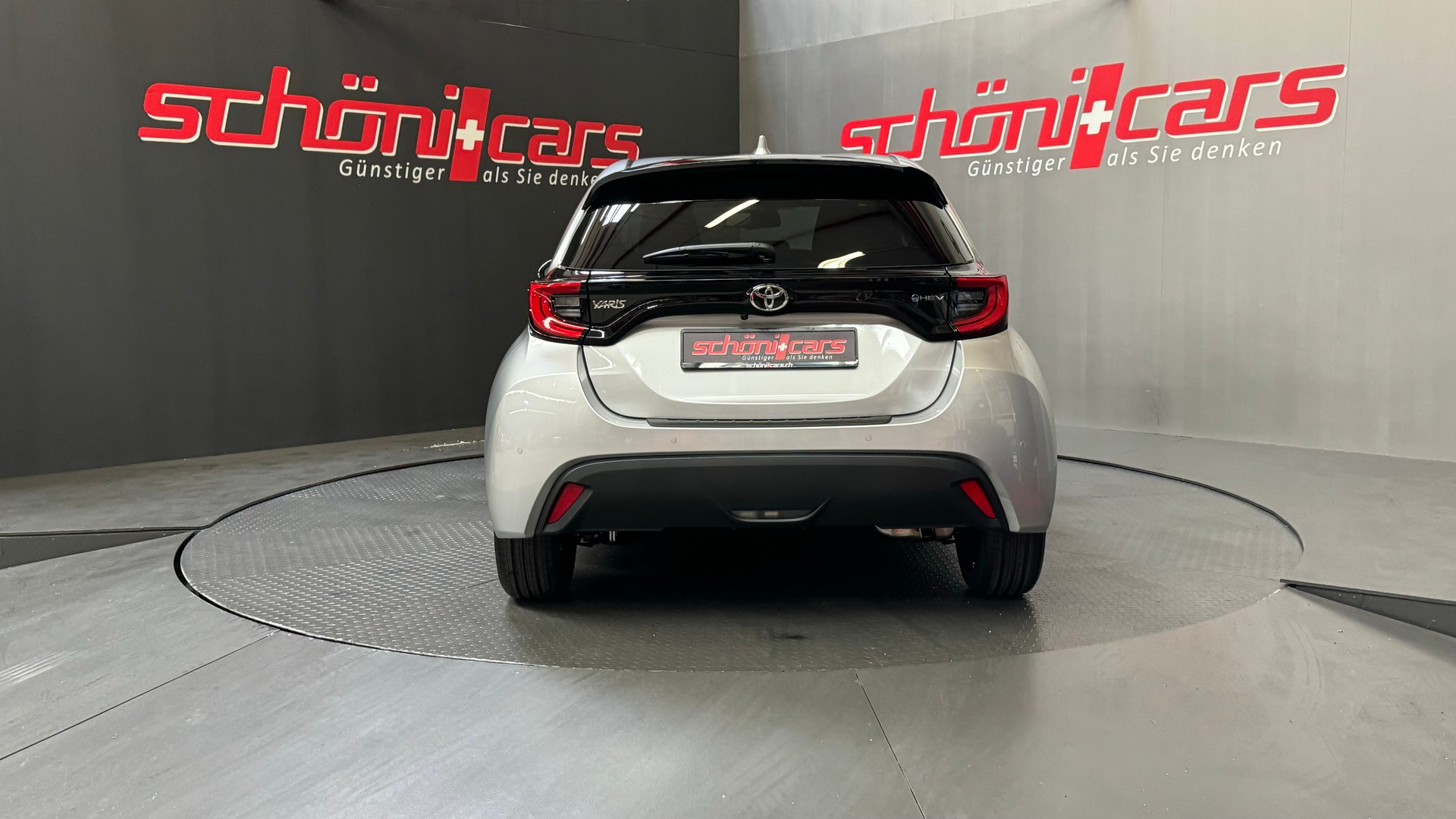 TOYOTA Yaris 1.5 Trend e-CVT-image-4