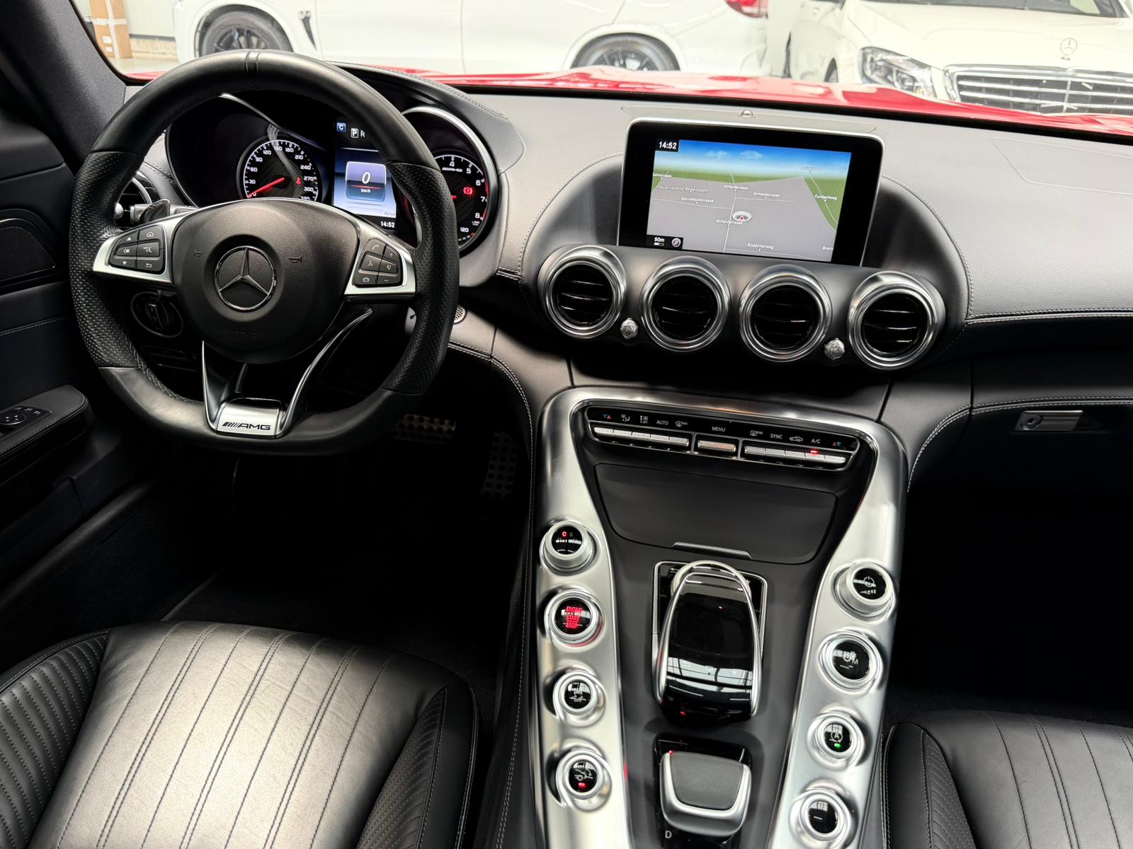 MERCEDES-BENZ AMG GT Speedshift DCT-image-17