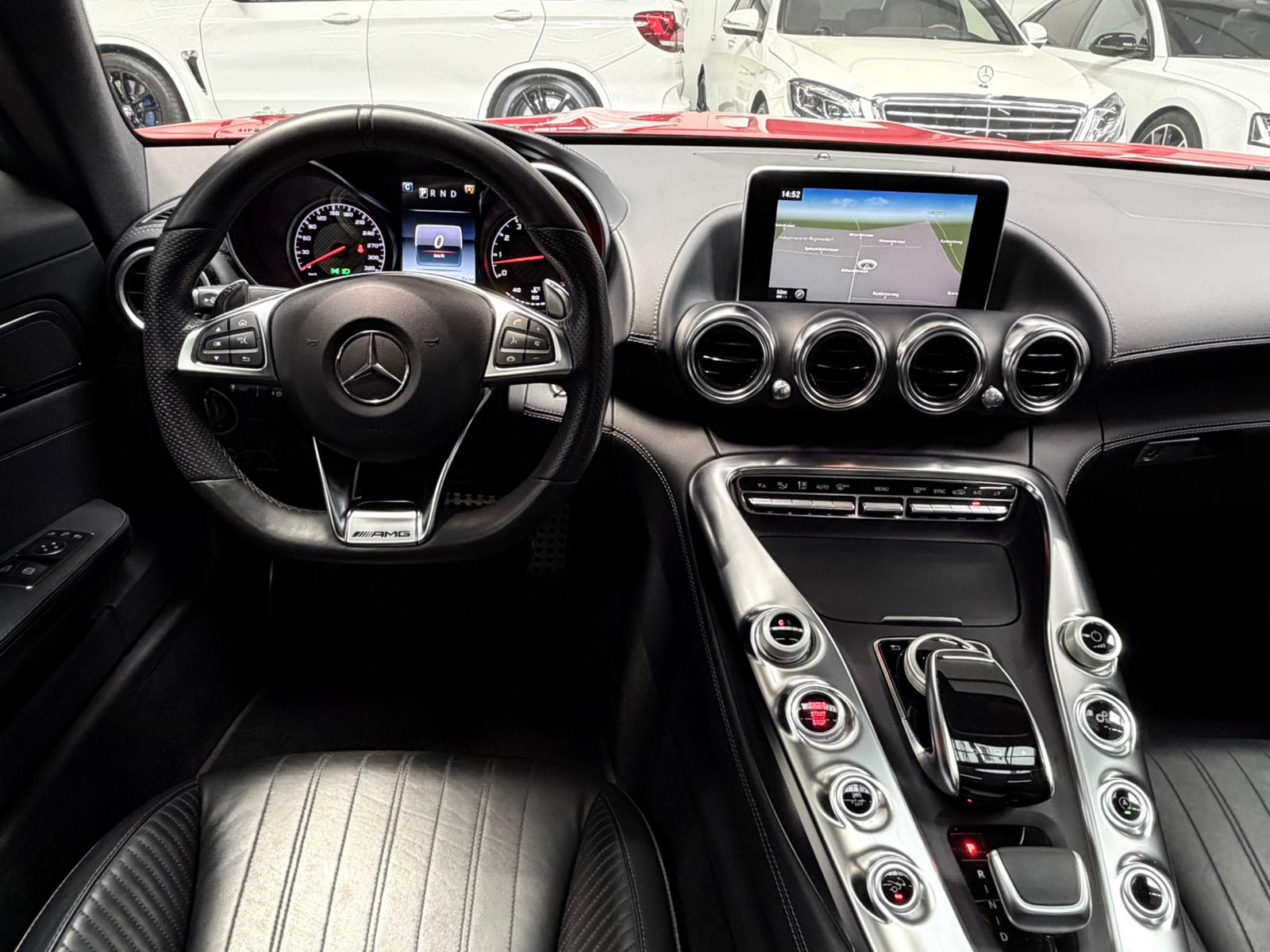 MERCEDES-BENZ AMG GT Speedshift DCT-image-18