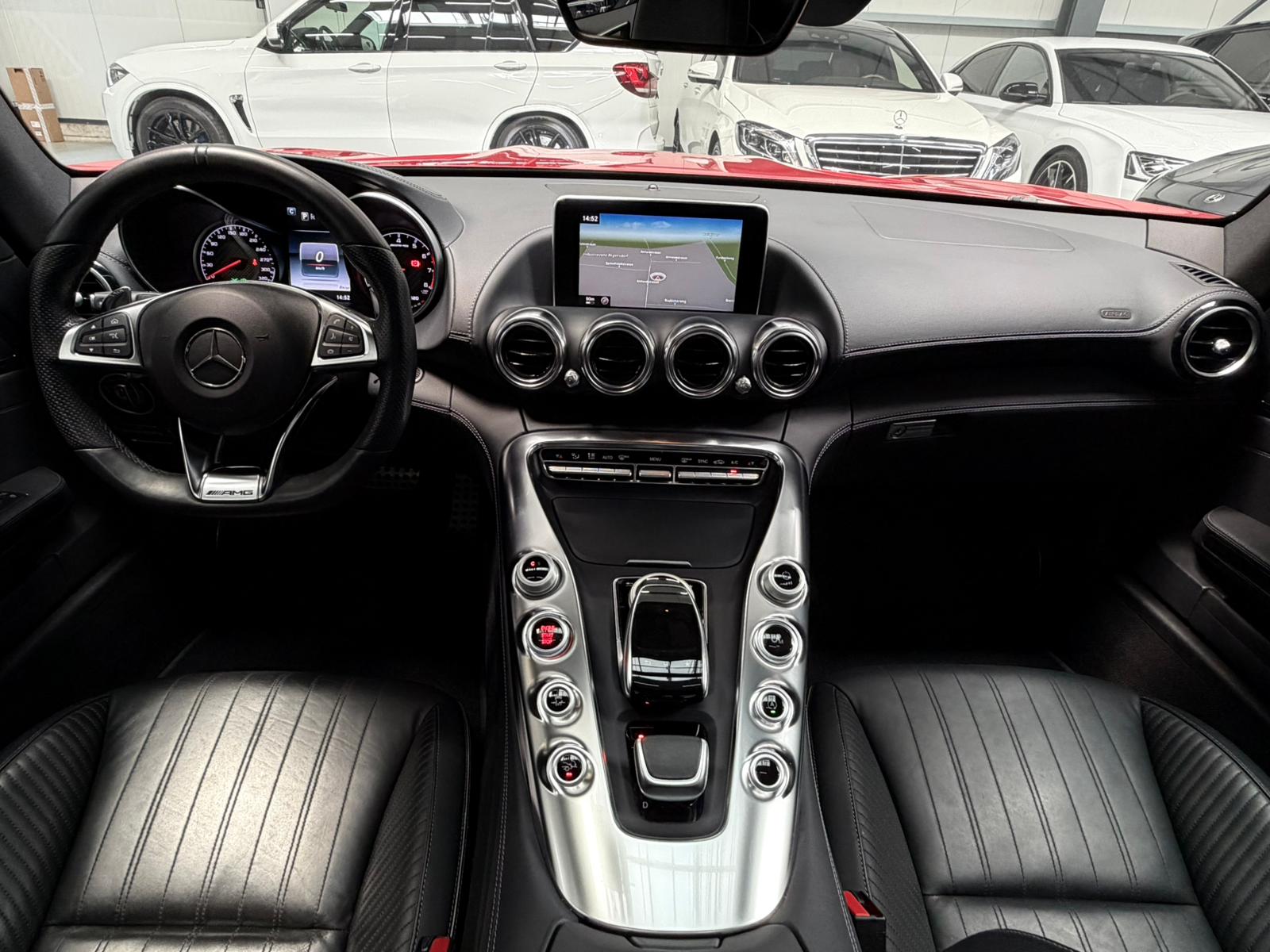MERCEDES-BENZ AMG GT Speedshift DCT-image-16