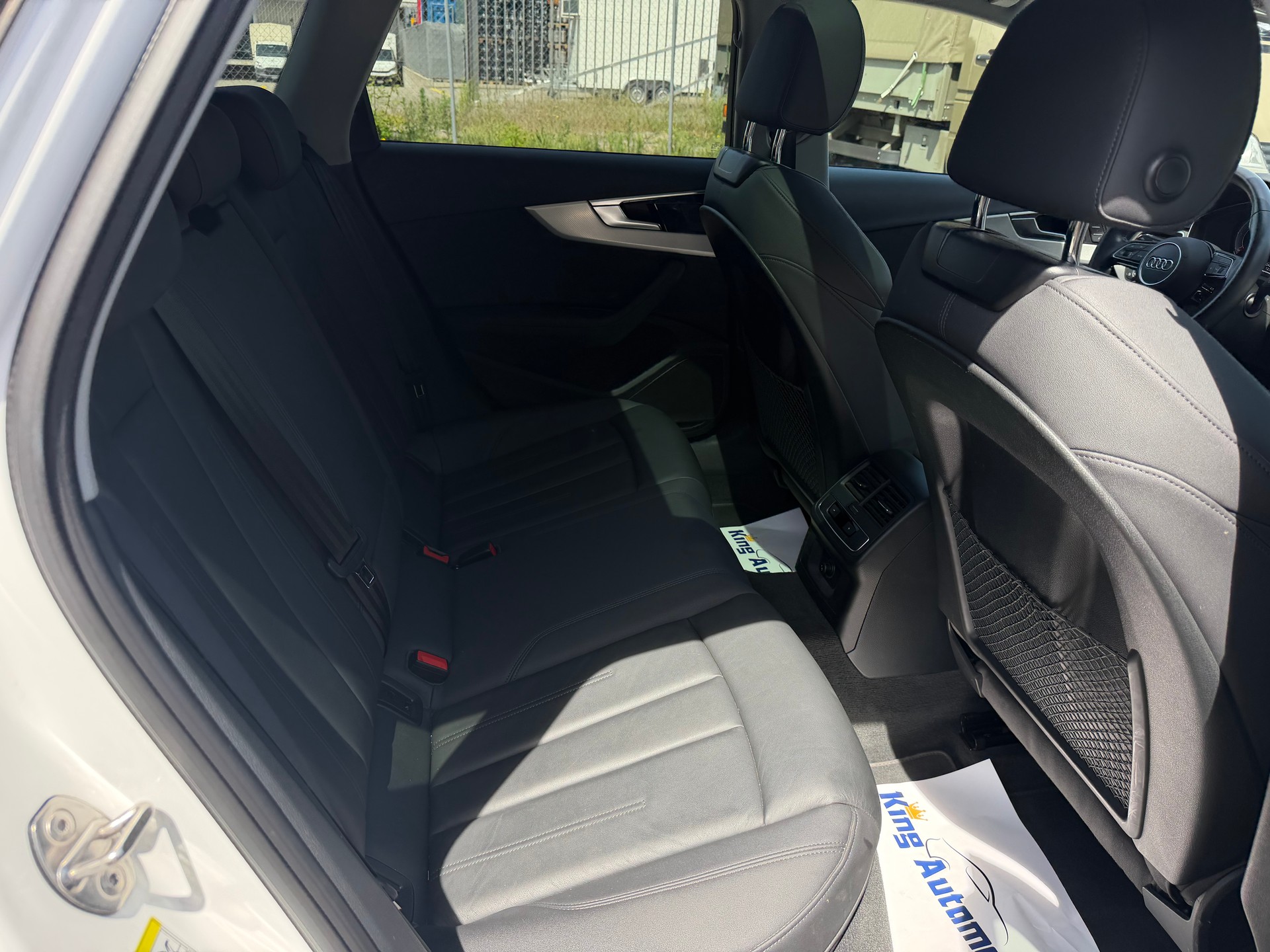 AUDI A4 allroad 40 TDI quattro tiptronic | CH-Auto | 1-Hand | Frisch MFK | Ab Service | Pano Dach | Massagesitze-image-10