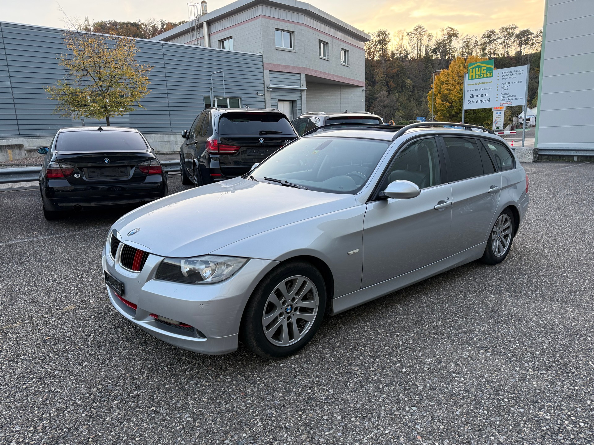 BMW 320i Touring Access Steptronic-image-0