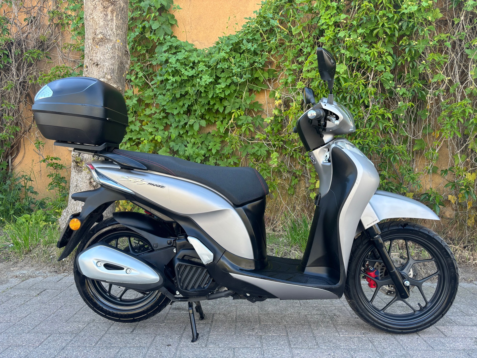 HONDA SH 125 i