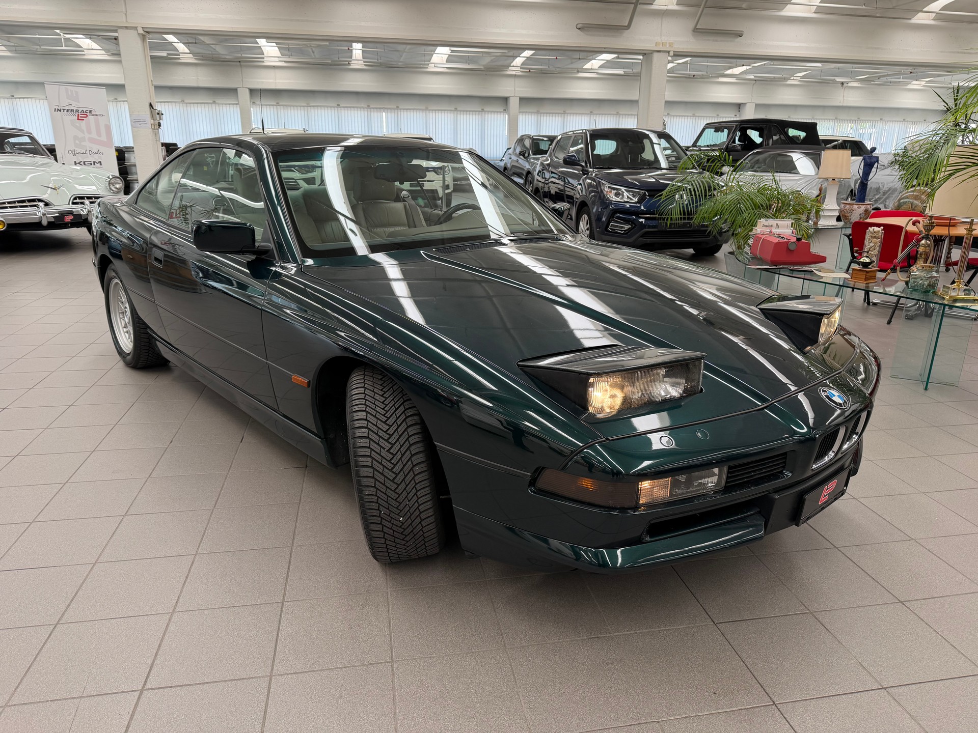 BMW 850CI-image-1